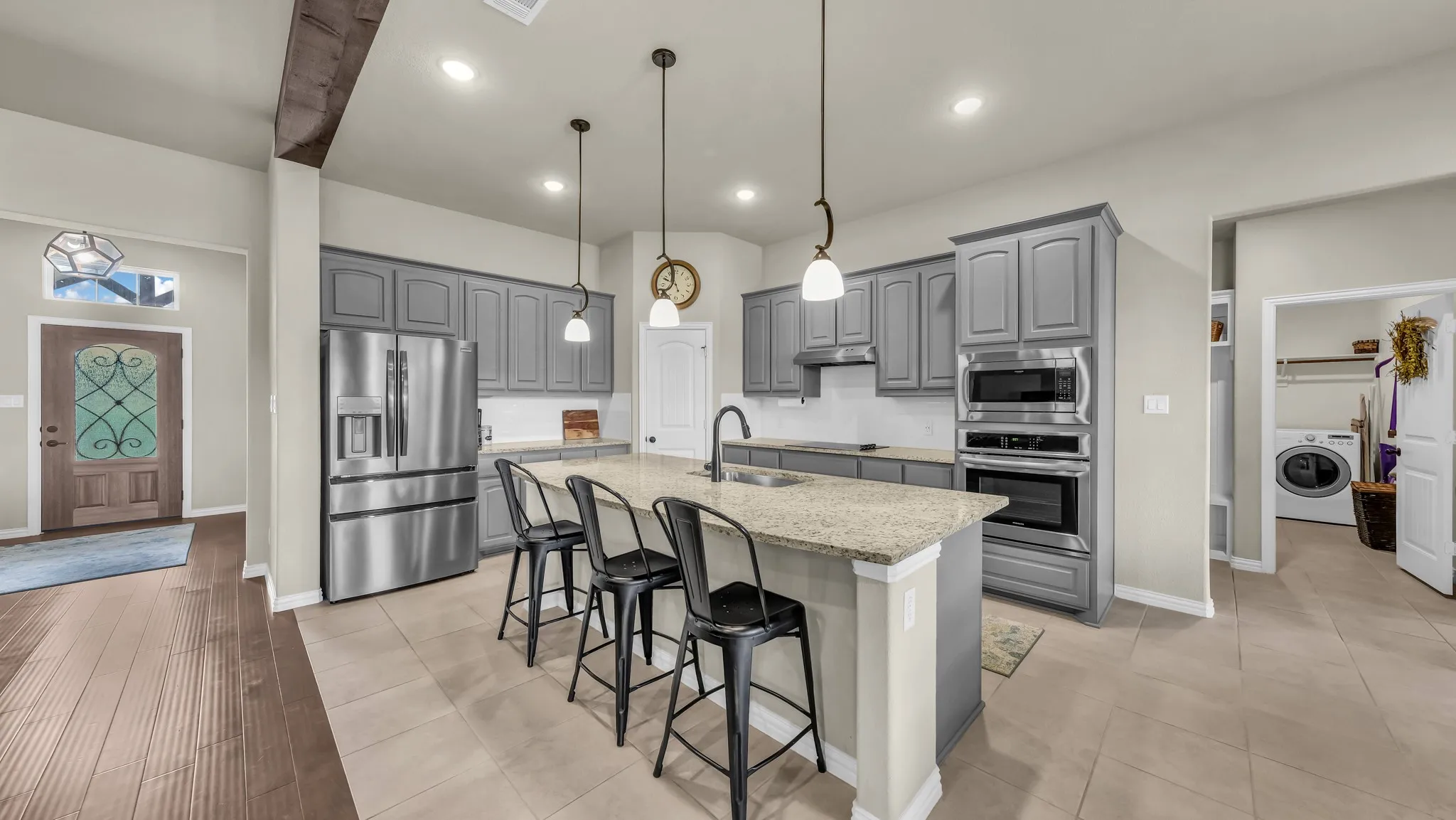 Single Family Residence For Sale in Parker County , 1021 Boulder Road, Weatherford, Texas 76085, 4 Bedroom, 3 Bathroom, 3 Garage spaces, 2,734 Sqft, built in 2020, mls#21294274, Real Estate Agent in Weatherford, Homes For Sale in Parker county, Homes For Sale in Weatherford, Realtor in Weatherford Texas, Real Estate Brokerage Independent Realty Texas, Luminita Cordes Realtor