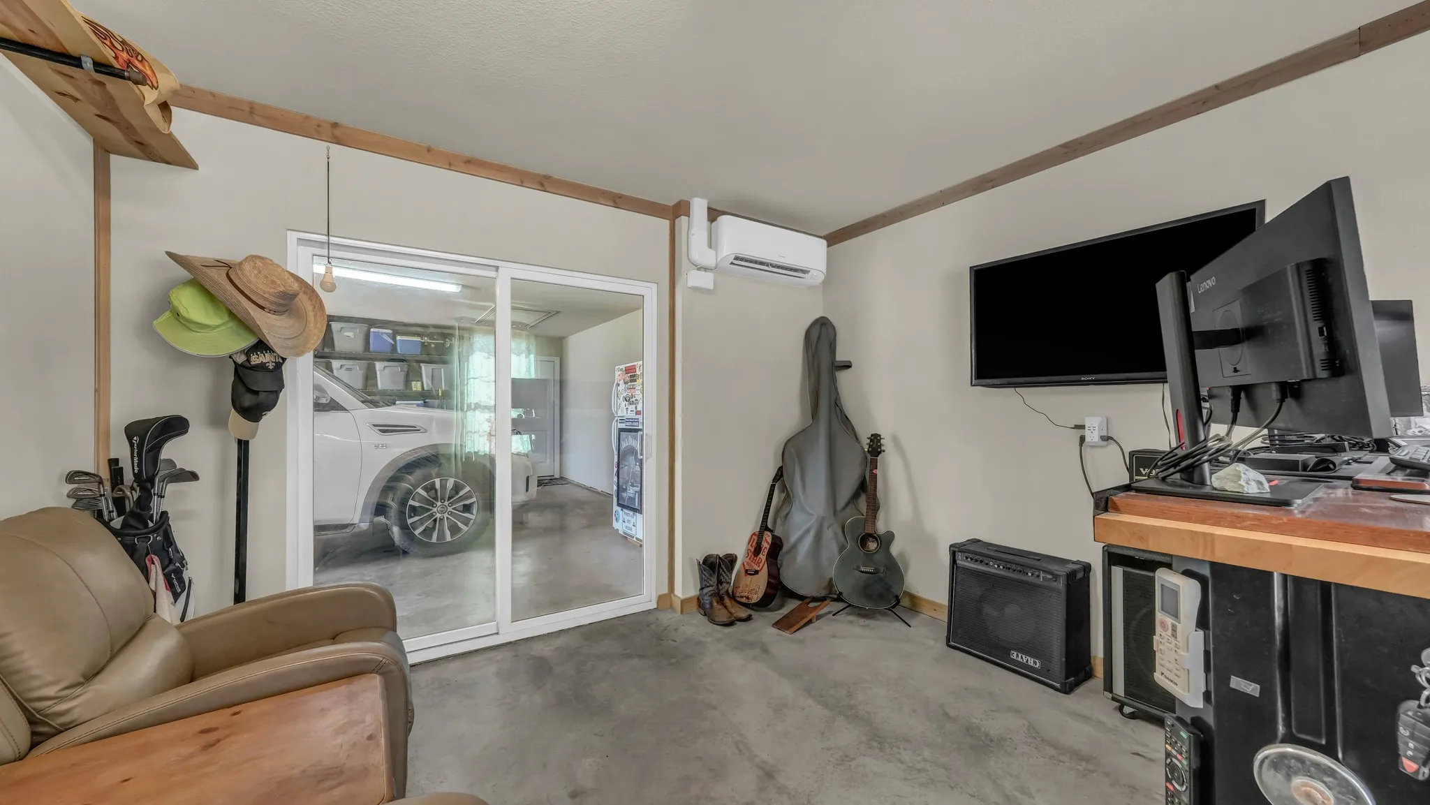 Single Family Residence For Sale in Parker County , 1021 Boulder Road, Weatherford, Texas 76085, 4 Bedroom, 3 Bathroom, 3 Garage spaces, 2,734 Sqft, built in 2020, mls#21294274, Real Estate Agent in Weatherford, Homes For Sale in Parker county, Homes For Sale in Weatherford, Realtor in Weatherford Texas, Real Estate Brokerage Independent Realty Texas, Luminita Cordes Realtor