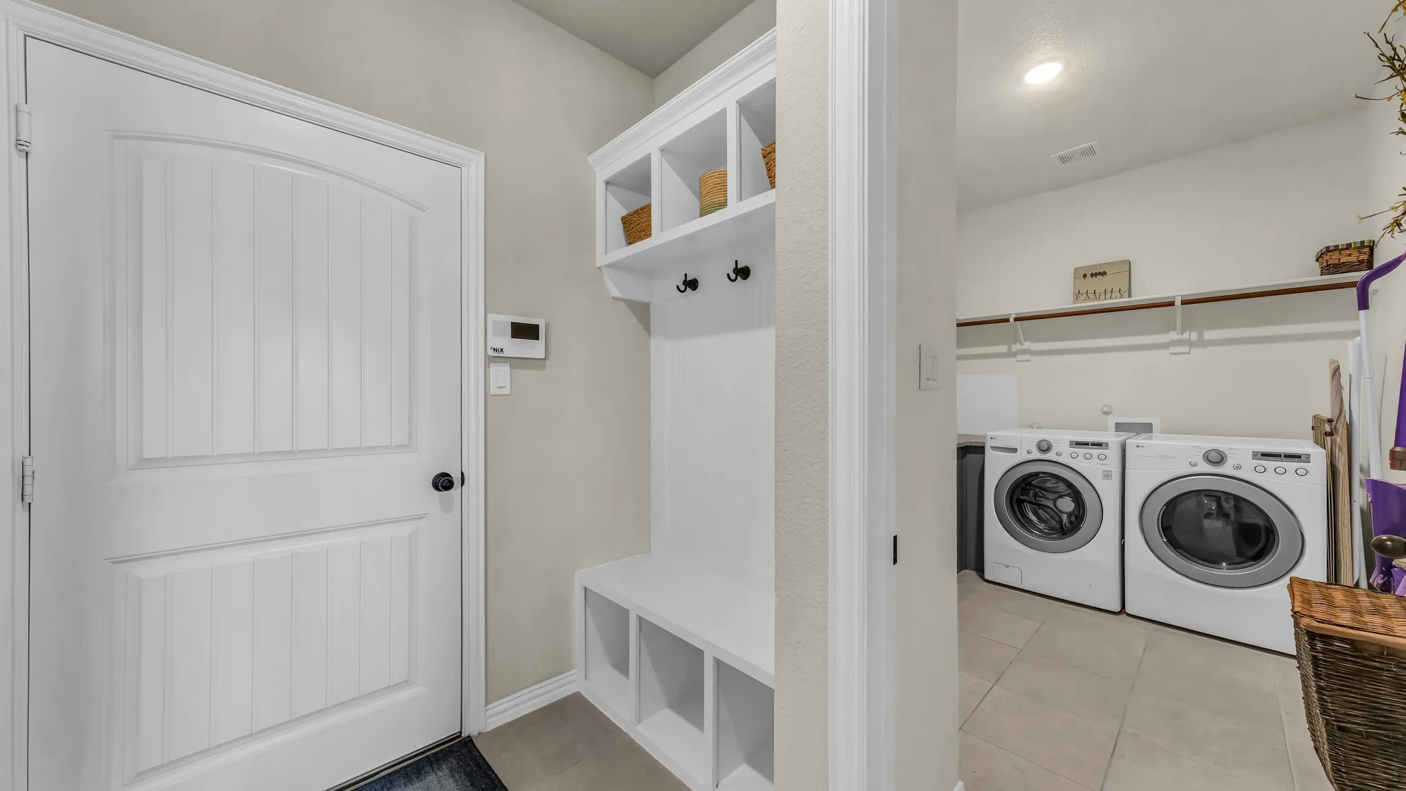 Single Family Residence For Sale in Parker County , 1021 Boulder Road, Weatherford, Texas 76085, 4 Bedroom, 3 Bathroom, 3 Garage spaces, 2,734 Sqft, built in 2020, mls#21294274, Real Estate Agent in Weatherford, Homes For Sale in Parker county, Homes For Sale in Weatherford, Realtor in Weatherford Texas, Real Estate Brokerage Independent Realty Texas, Luminita Cordes Realtor