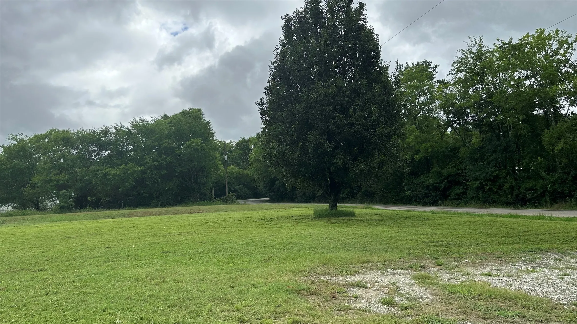 Single Family Residence For Rent in Rains County , 1543 Rs County Road 2570, Alba, Texas 75410, 3 Bedroom, 1 Bathroom, Garage spaces, 1,440 Sqft, built in 1963, Price $1,800, mls#21293690, Real Estate Agent in Alba, Homes For Rent in Rains county, Homes For Rent in Alba, Realtor in Alba Texas, Real Estate Brokerage Independent Realty Texas, Luminita Cordes Realtor