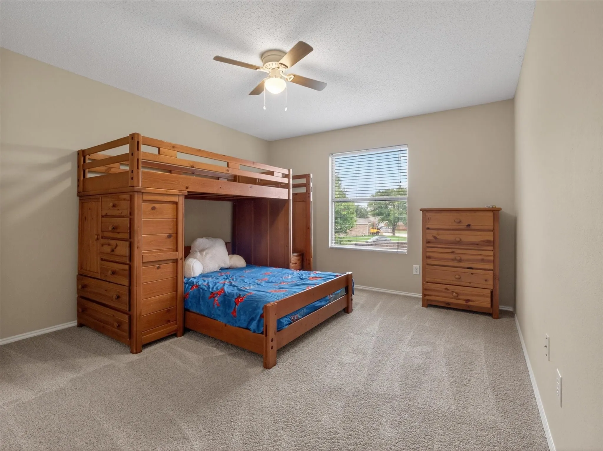 Neutral-toned room with light beige wall paint