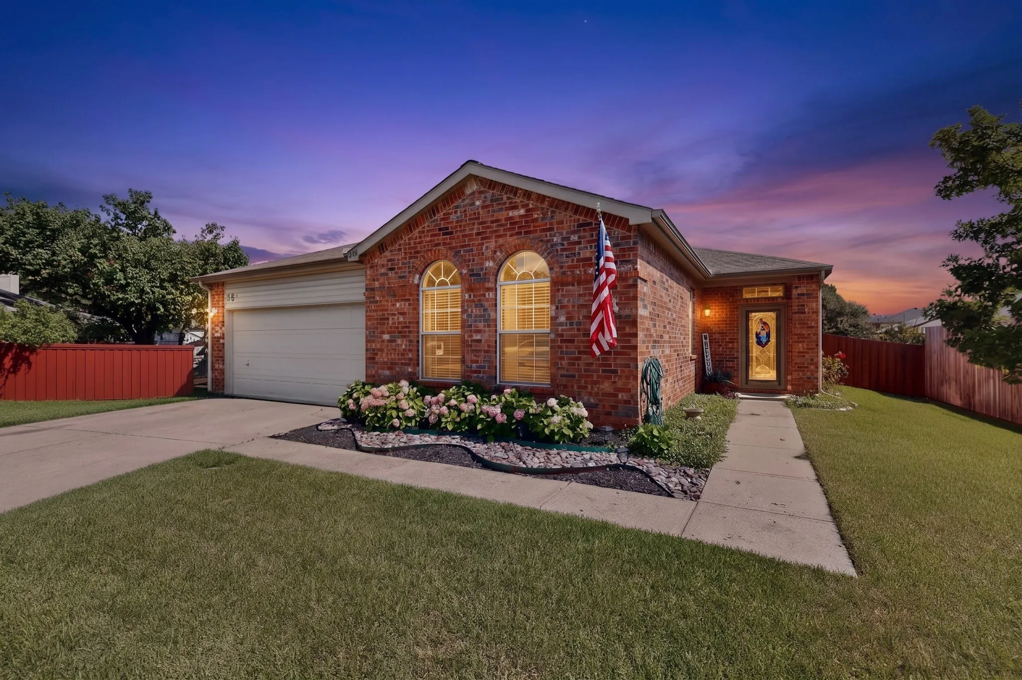 Single Family Residence For Sale in Denton County , 1816 Marble Cove Lane, Denton, Texas 76210, 3 Bedroom, 2 Bathroom, 2 Garage spaces, 1,507 Sqft, built in 2001, mls#21294570, Real Estate Agent in Denton, Homes For Sale in Denton county, Homes For Sale in Denton, Realtor in Denton Texas, Real Estate Brokerage Independent Realty Texas, Luminita Cordes Realtor