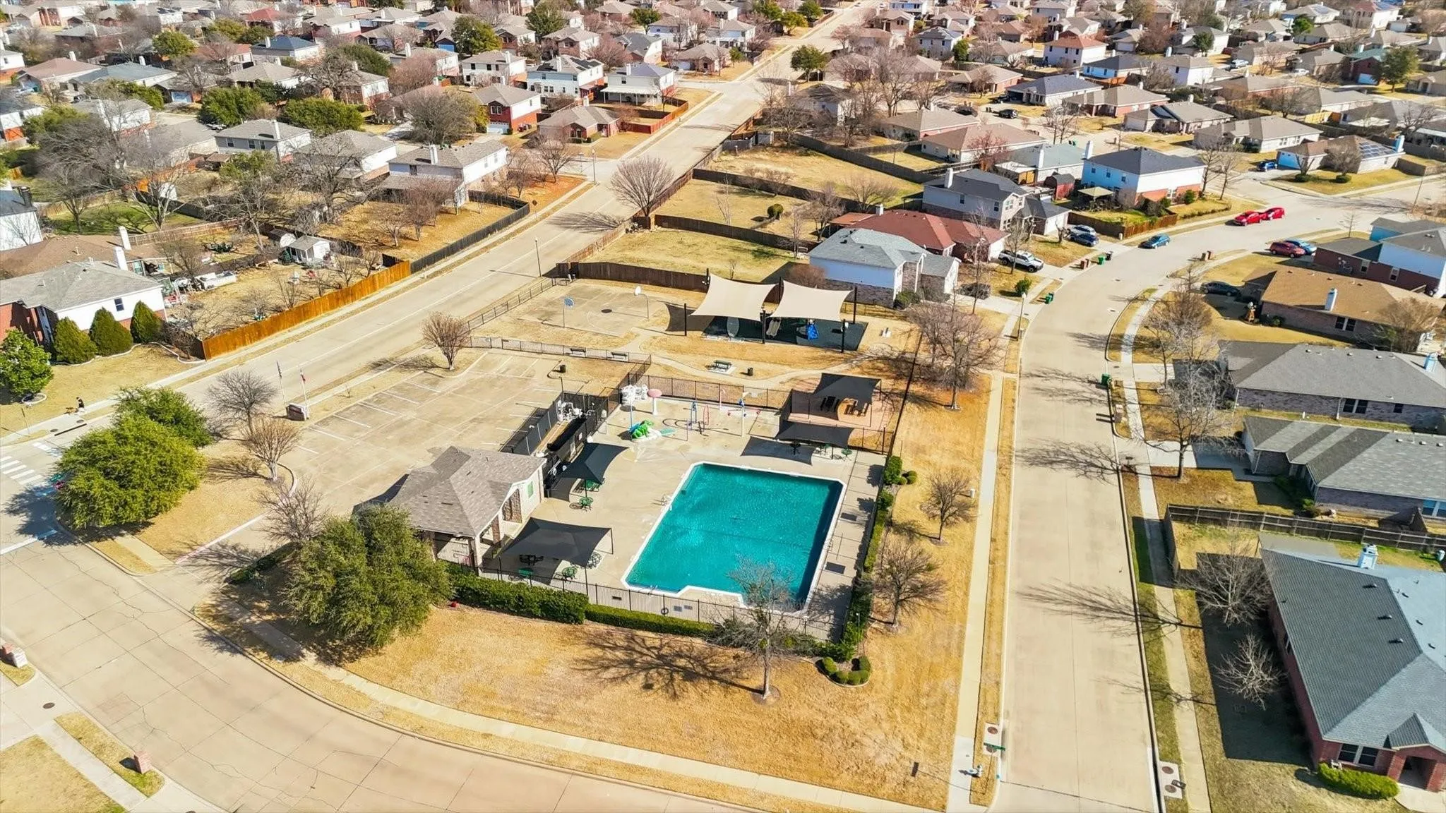 Single Family Residence For Sale in Denton County , 1816 Marble Cove Lane, Denton, Texas 76210, 3 Bedroom, 2 Bathroom, 2 Garage spaces, 1,507 Sqft, built in 2001, mls#21294570, Real Estate Agent in Denton, Homes For Sale in Denton county, Homes For Sale in Denton, Realtor in Denton Texas, Real Estate Brokerage Independent Realty Texas, Luminita Cordes Realtor