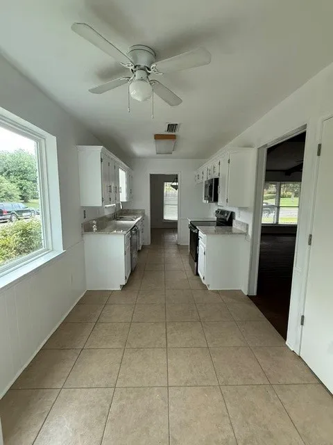 Single Family Residence For Sale in Collin County , 9189 Meadowcrest Street, Frisco, Texas 75033, 3 Bedroom, 2 Bathroom, 2 Garage spaces, 1,764 Sqft, built in 1970, mls#21294886, Real Estate Agent in Frisco, Homes For Sale in Collin county, Homes For Sale in Frisco, Realtor in Frisco Texas, Real Estate Brokerage Independent Realty Texas, Luminita Cordes Realtor