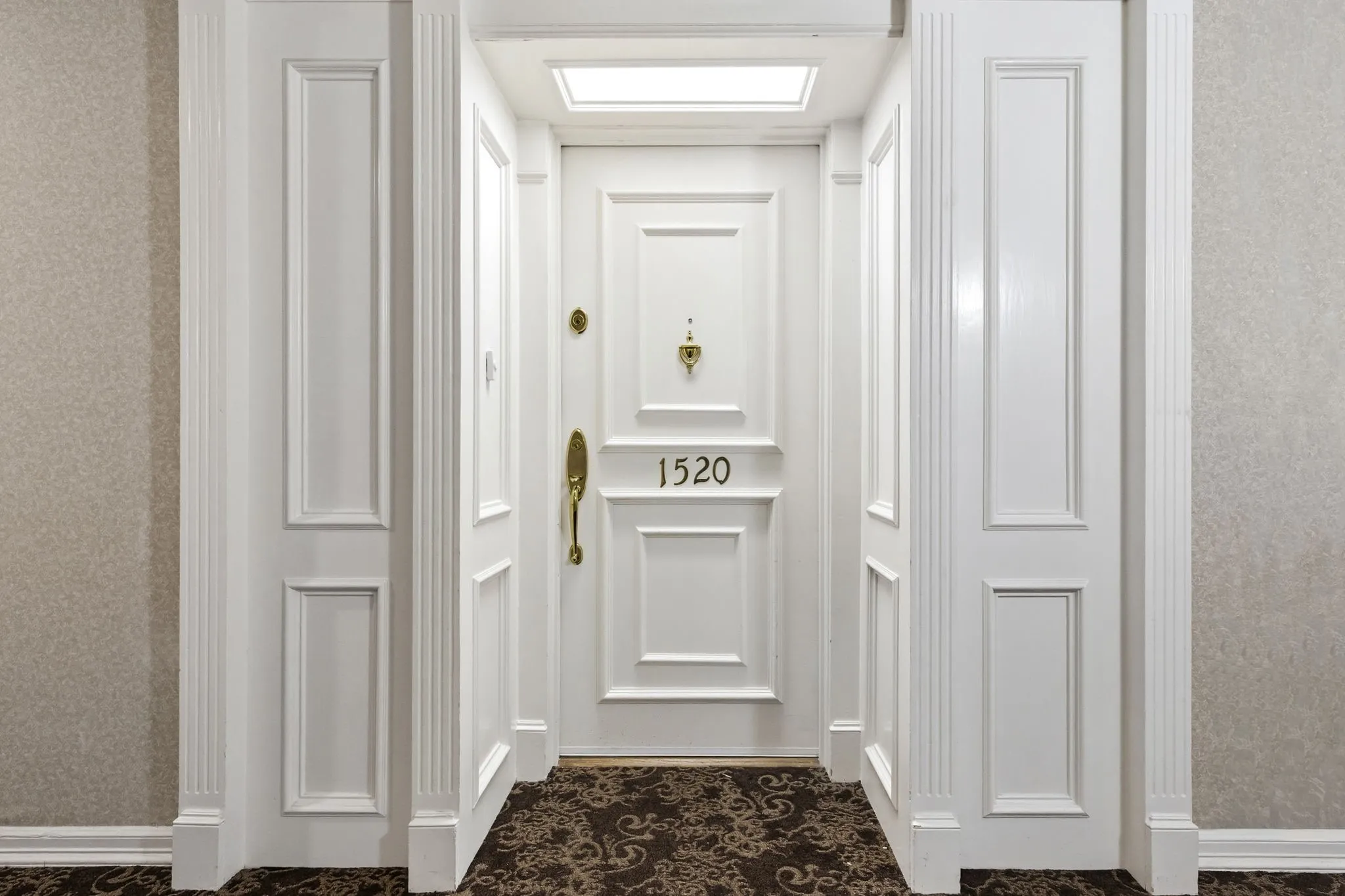 Condominium For Sale in Dallas County , 5200 Keller Springs Road 1520, Dallas, Texas 75248, 2 Bedroom, 2 Bathroom, 1 Garage spaces, 2,272 Sqft, built in 1981, mls#21291809, Real Estate Agent in Dallas, Homes For Sale in Dallas county, Homes For Sale in Dallas, Realtor in Dallas Texas, Real Estate Brokerage Independent Realty Texas, Luminita Cordes Realtor