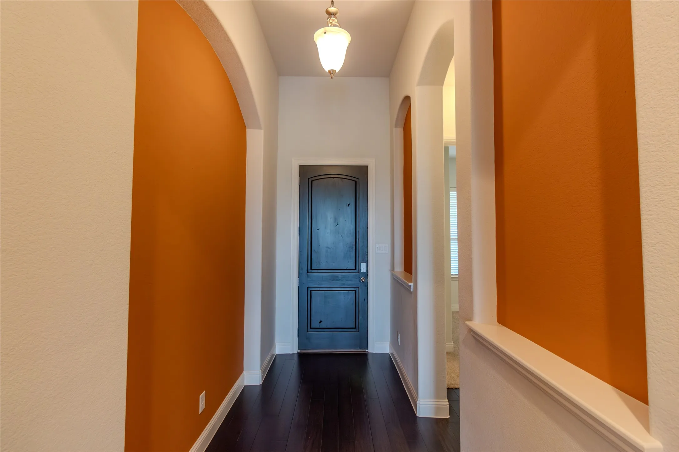 Single Family Residence For Rent in Denton County , 720 Field Crossing, Little Elm, Texas 76227, 3 Bedroom, 2 Bathroom, 2 Garage spaces, 1,930 Sqft, built in 2016, mls#21277462, Real Estate Agent in Little Elm, Homes For Rent in Denton county, Homes For Rent in Little Elm, Realtor in Little Elm Texas, Real Estate Brokerage Independent Realty Texas, Luminita Cordes Realtor