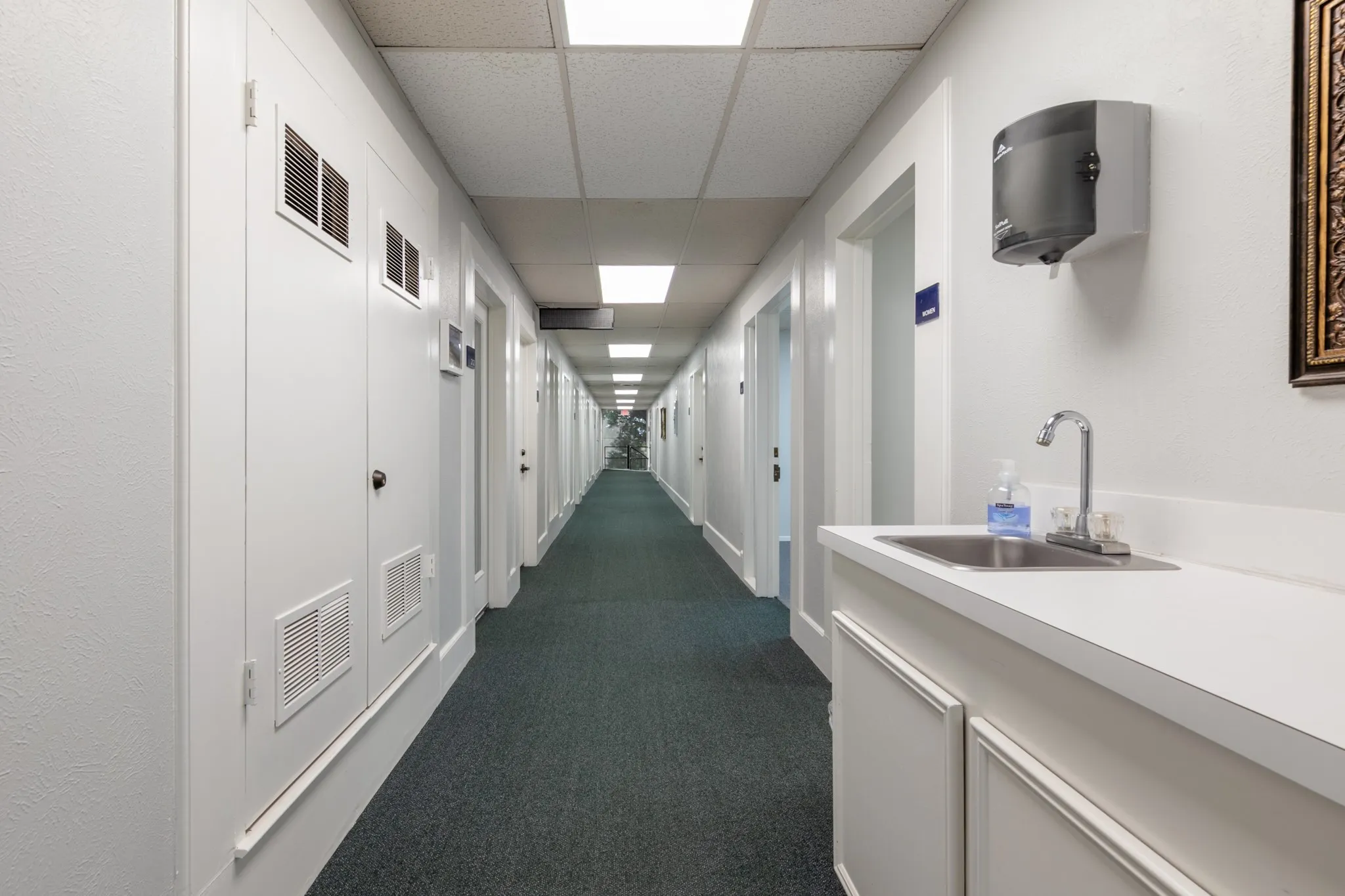 Office For Rent in Tarrant County , 3610 W Pioneer Parkway 209, Pantego, Texas 76013, 0, 0, Garage spaces, 0 Sqft, built in 1964, Price $550, mls#21292860, Real Estate Agent in Pantego, Homes For Rent in Tarrant county, Homes For Rent in Pantego, Realtor in Pantego Texas, Real Estate Brokerage Independent Realty Texas, Luminita Cordes Realtor