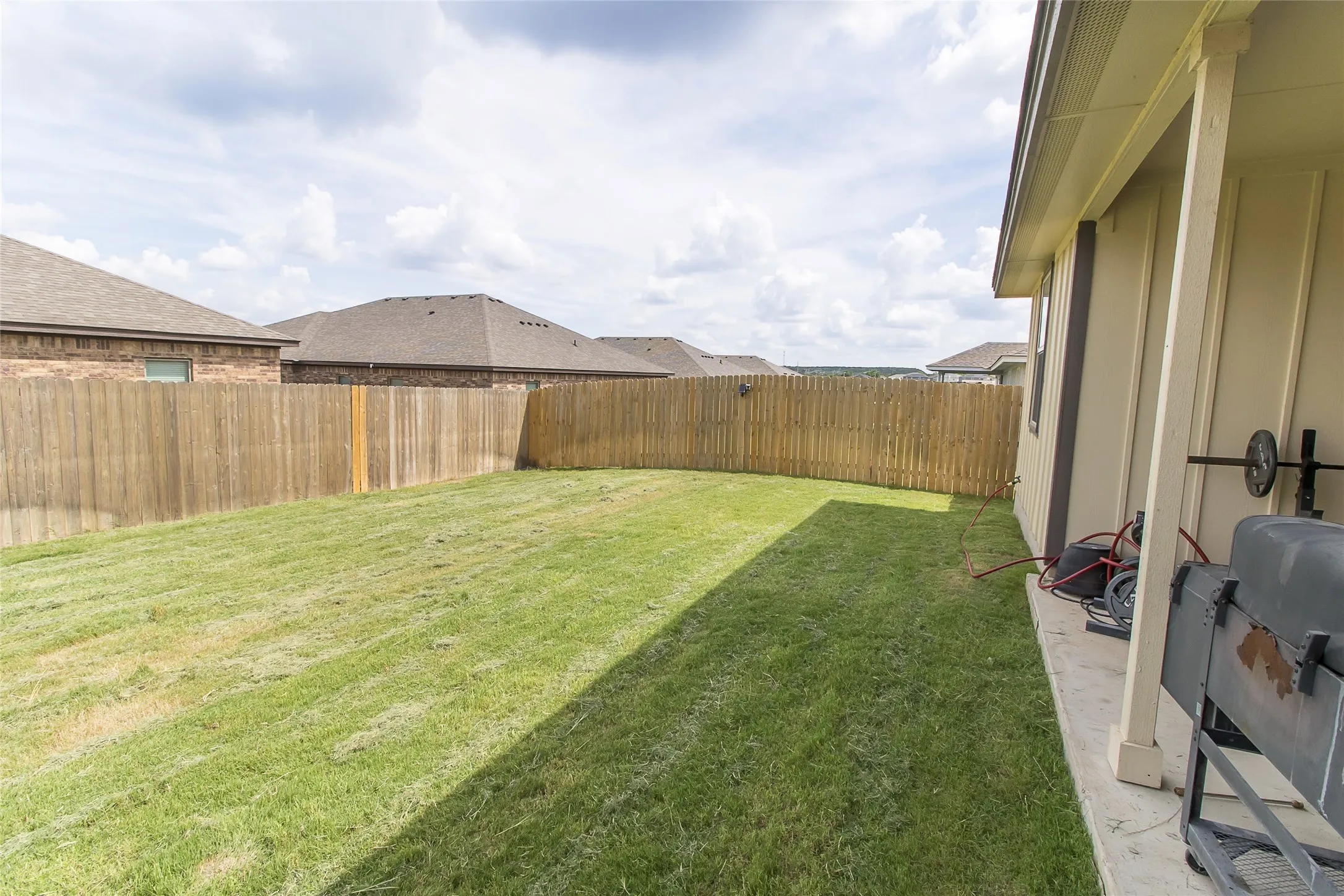 Single Family Residence For Sale in Bell County , 1834 Saddlebred Loop, Harker Heights, Texas 76548, 4 Bedroom, 3 Bathroom, 3 Garage spaces, 2,438 Sqft, built in 2024, mls#21292044, Real Estate Agent in Harker Heights, Homes For Sale in Bell county, Homes For Sale in Harker Heights, Realtor in Harker Heights Texas, Real Estate Brokerage Independent Realty Texas, Luminita Cordes Realtor