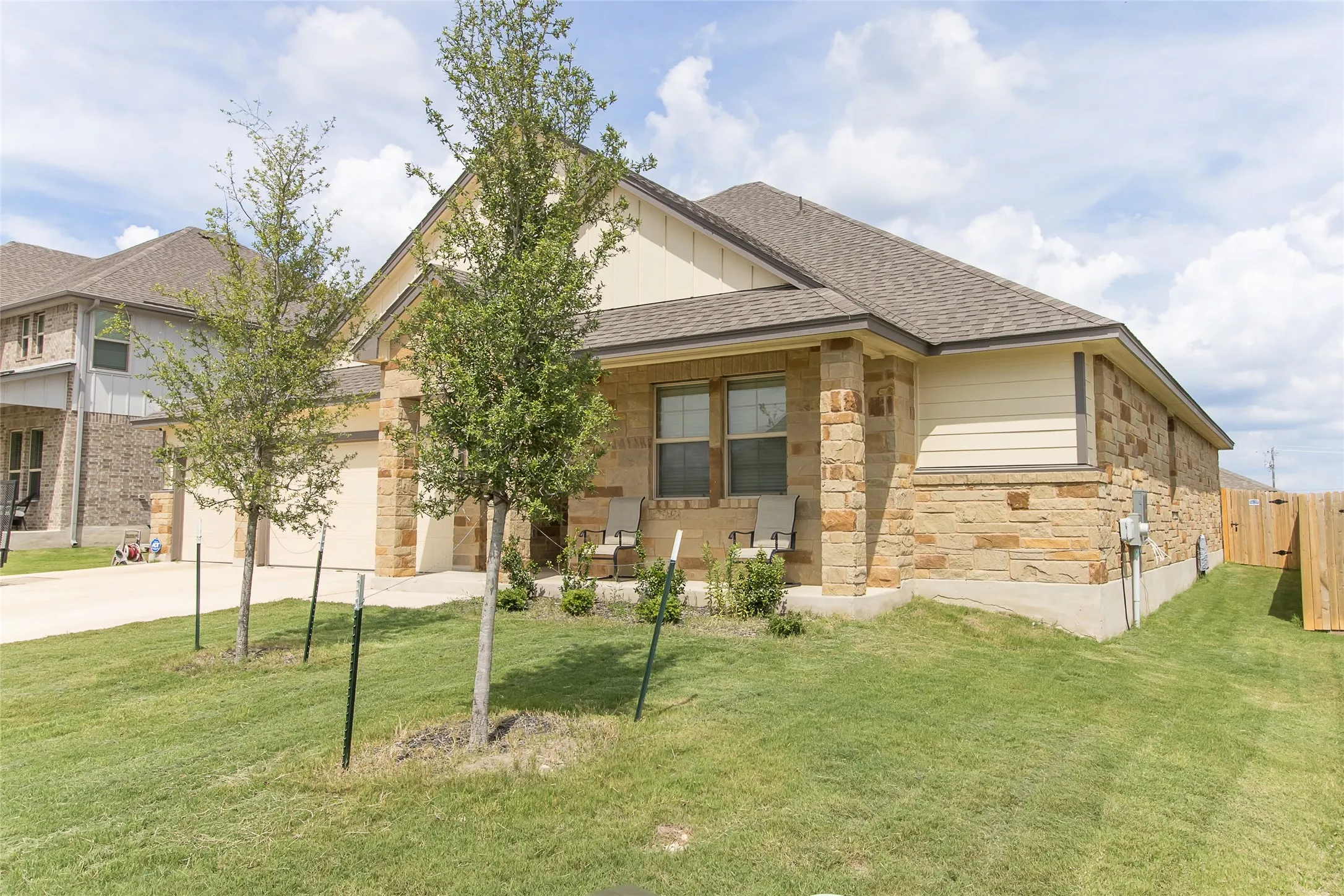 Single Family Residence For Sale in Bell County , 1834 Saddlebred Loop, Harker Heights, Texas 76548, 4 Bedroom, 3 Bathroom, 3 Garage spaces, 2,438 Sqft, built in 2024, mls#21292044, Real Estate Agent in Harker Heights, Homes For Sale in Bell county, Homes For Sale in Harker Heights, Realtor in Harker Heights Texas, Real Estate Brokerage Independent Realty Texas, Luminita Cordes Realtor