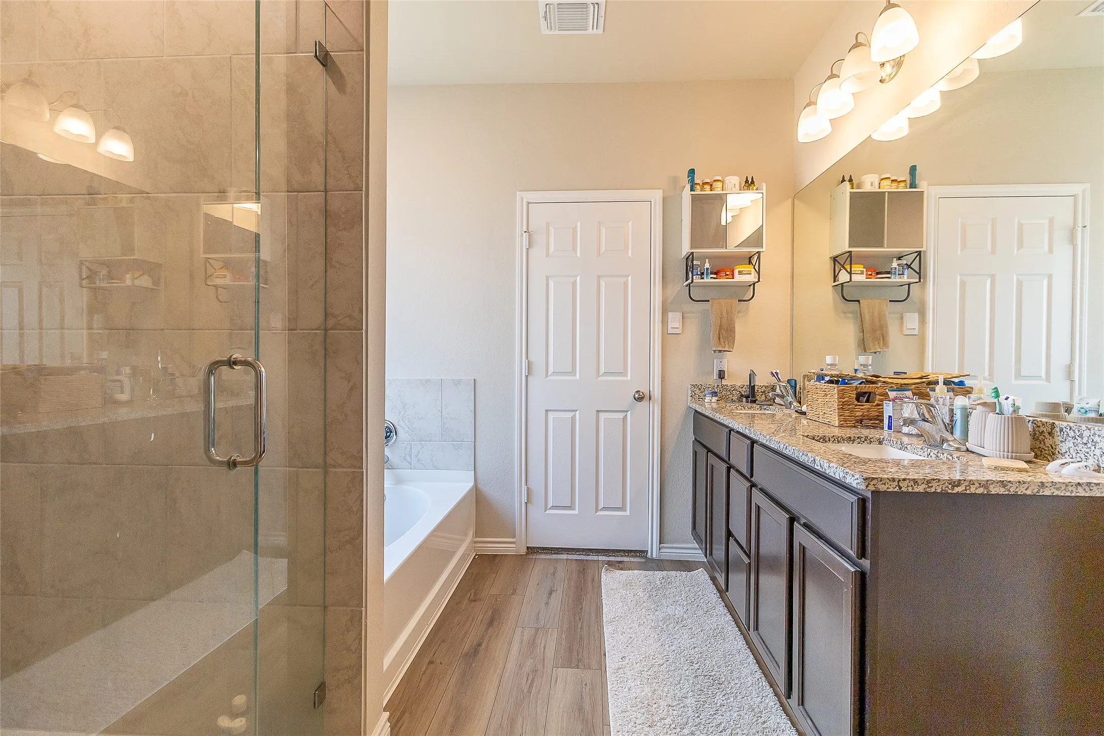 Single Family Residence For Sale in Bell County , 1834 Saddlebred Loop, Harker Heights, Texas 76548, 4 Bedroom, 3 Bathroom, 3 Garage spaces, 2,438 Sqft, built in 2024, mls#21292044, Real Estate Agent in Harker Heights, Homes For Sale in Bell county, Homes For Sale in Harker Heights, Realtor in Harker Heights Texas, Real Estate Brokerage Independent Realty Texas, Luminita Cordes Realtor
