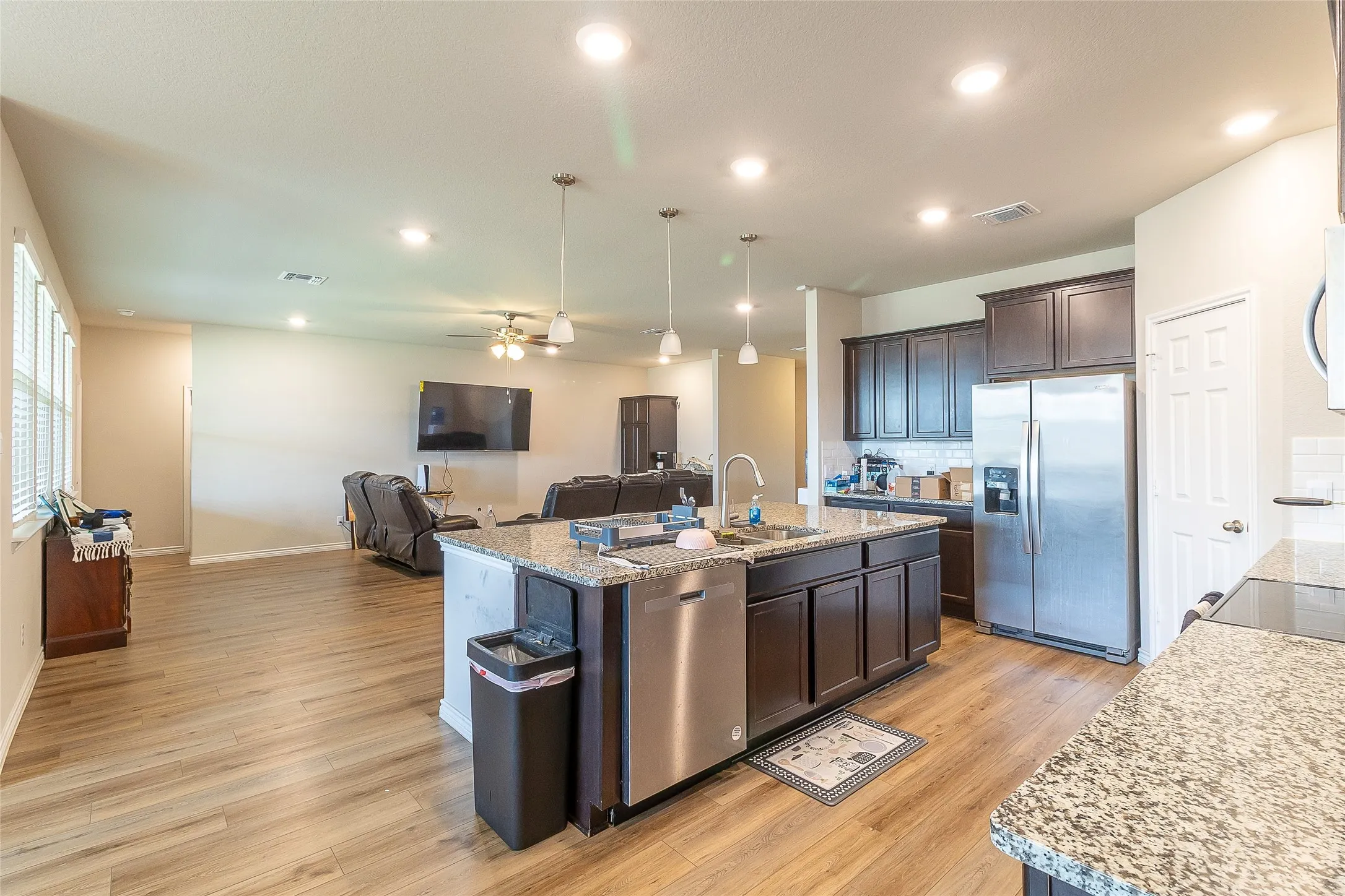Single Family Residence For Sale in Bell County , 1834 Saddlebred Loop, Harker Heights, Texas 76548, 4 Bedroom, 3 Bathroom, 3 Garage spaces, 2,438 Sqft, built in 2024, mls#21292044, Real Estate Agent in Harker Heights, Homes For Sale in Bell county, Homes For Sale in Harker Heights, Realtor in Harker Heights Texas, Real Estate Brokerage Independent Realty Texas, Luminita Cordes Realtor