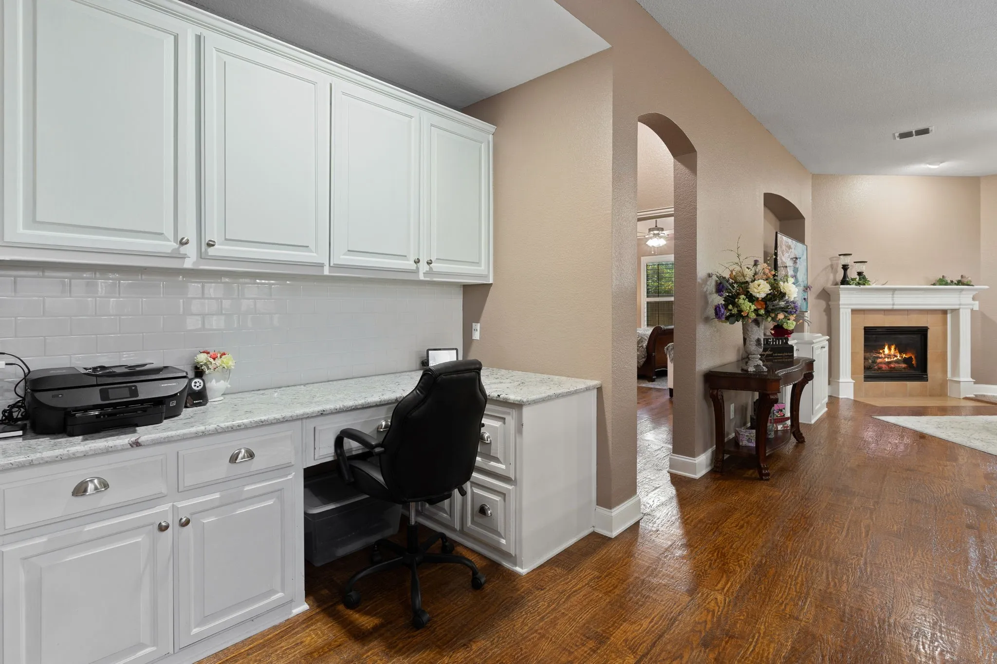 Single Family Residence For Sale in Collin County , 3308 Estes Park Lane, Mc Kinney, Texas 75070, 4 Bedroom, 4 Bathroom, 3 Garage spaces, 3,026 Sqft, built in 2006, mls#21292869, Real Estate Agent in Mc Kinney, Homes For Sale in Collin county, Homes For Sale in Mc Kinney, Realtor in Mc Kinney Texas, Real Estate Brokerage Independent Realty Texas, Luminita Cordes Realtor