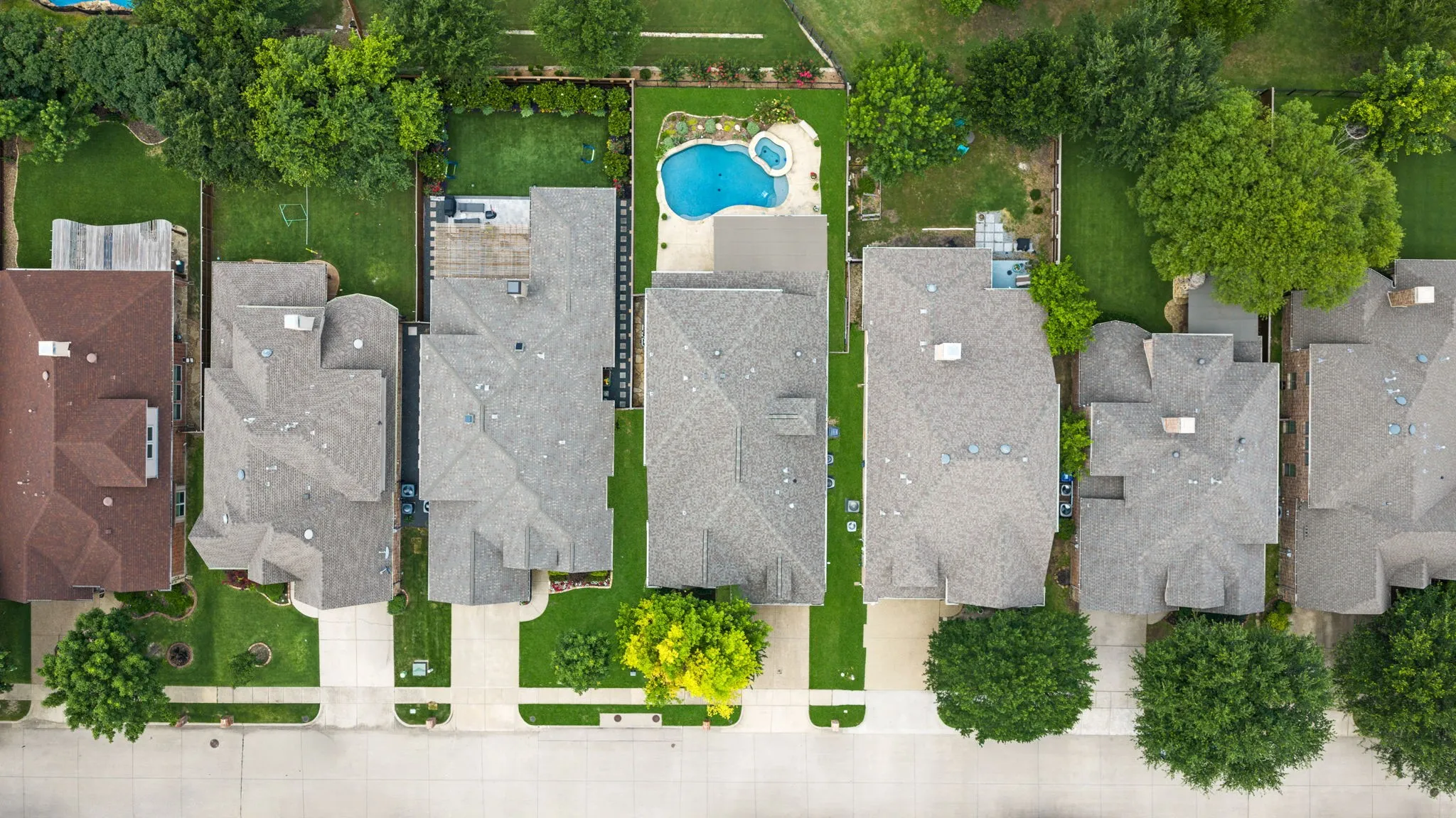 Single Family Residence For Sale in Collin County , 3308 Estes Park Lane, Mc Kinney, Texas 75070, 4 Bedroom, 4 Bathroom, 3 Garage spaces, 3,026 Sqft, built in 2006, mls#21292869, Real Estate Agent in Mc Kinney, Homes For Sale in Collin county, Homes For Sale in Mc Kinney, Realtor in Mc Kinney Texas, Real Estate Brokerage Independent Realty Texas, Luminita Cordes Realtor