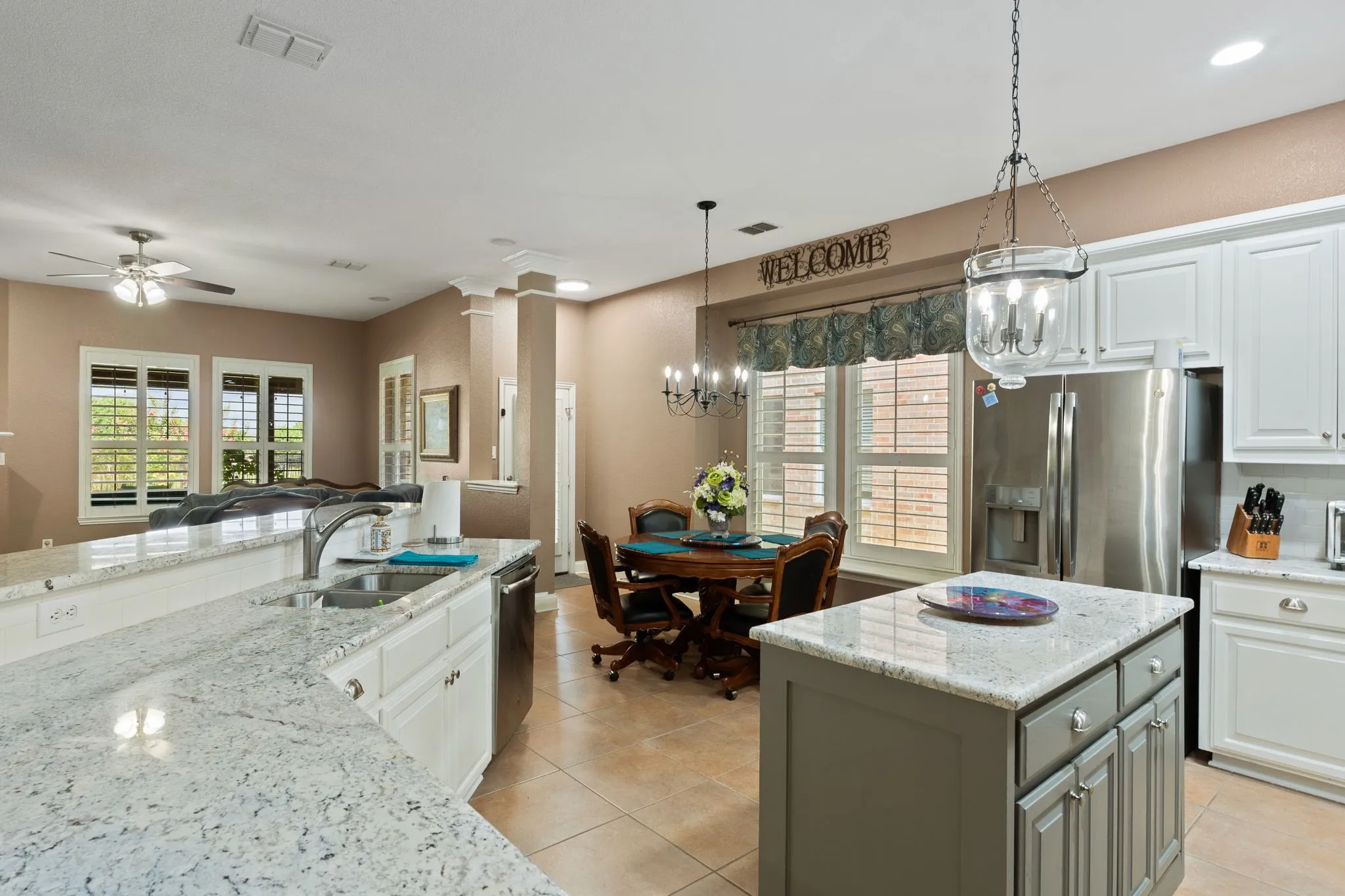 Single Family Residence For Sale in Collin County , 3308 Estes Park Lane, Mc Kinney, Texas 75070, 4 Bedroom, 4 Bathroom, 3 Garage spaces, 3,026 Sqft, built in 2006, mls#21292869, Real Estate Agent in Mc Kinney, Homes For Sale in Collin county, Homes For Sale in Mc Kinney, Realtor in Mc Kinney Texas, Real Estate Brokerage Independent Realty Texas, Luminita Cordes Realtor