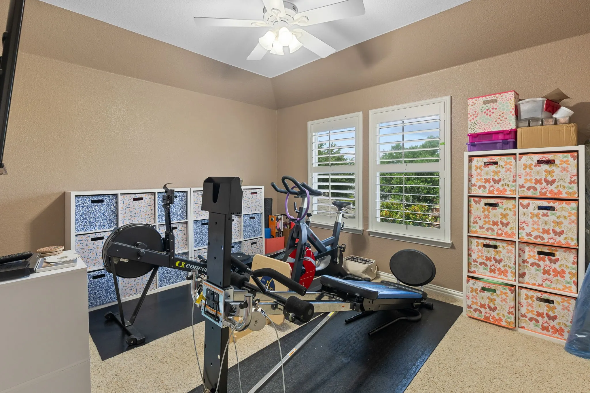Single Family Residence For Sale in Collin County , 3308 Estes Park Lane, Mc Kinney, Texas 75070, 4 Bedroom, 4 Bathroom, 3 Garage spaces, 3,026 Sqft, built in 2006, mls#21292869, Real Estate Agent in Mc Kinney, Homes For Sale in Collin county, Homes For Sale in Mc Kinney, Realtor in Mc Kinney Texas, Real Estate Brokerage Independent Realty Texas, Luminita Cordes Realtor