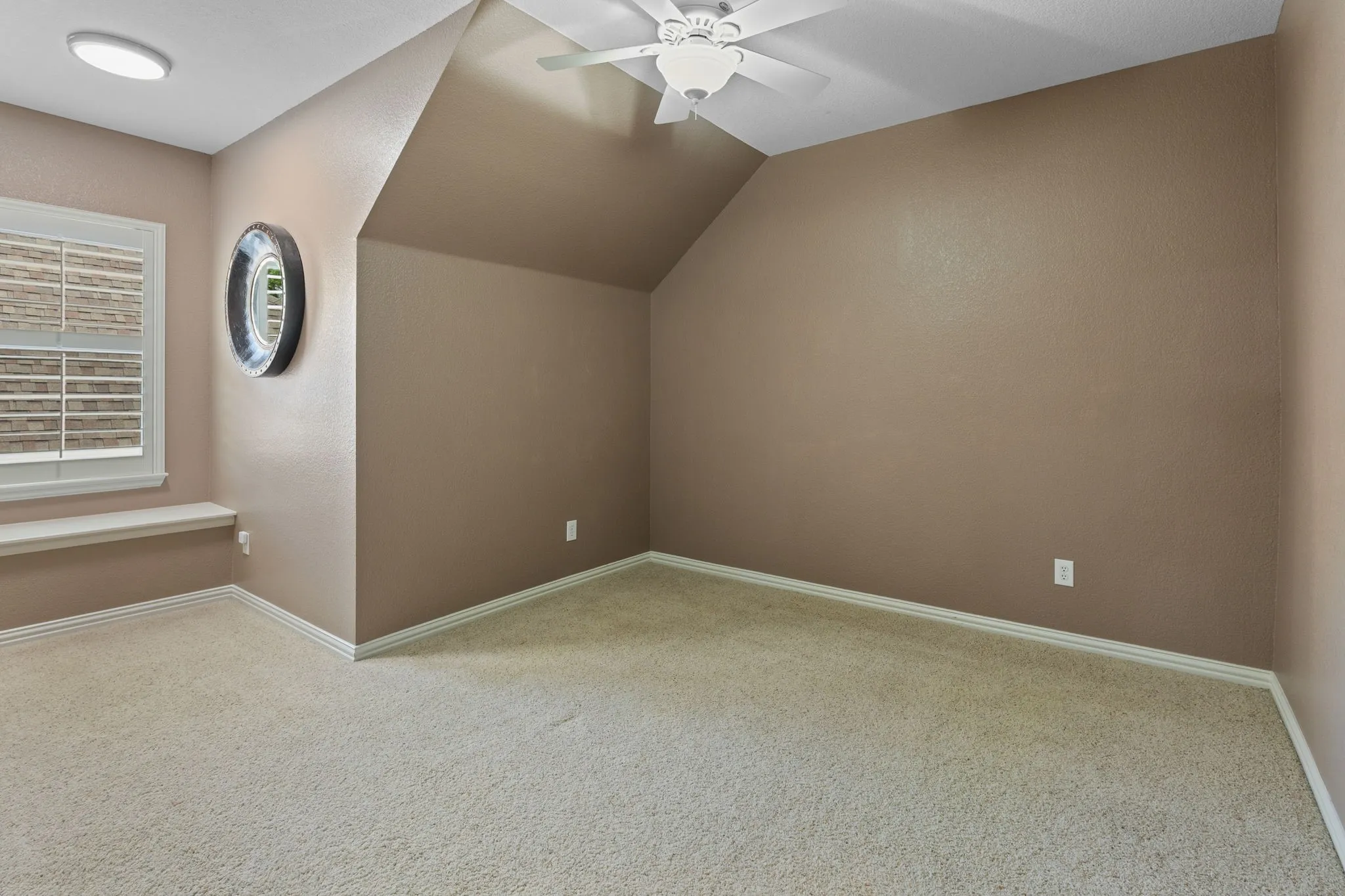 Single Family Residence For Sale in Collin County , 3308 Estes Park Lane, Mc Kinney, Texas 75070, 4 Bedroom, 4 Bathroom, 3 Garage spaces, 3,026 Sqft, built in 2006, mls#21292869, Real Estate Agent in Mc Kinney, Homes For Sale in Collin county, Homes For Sale in Mc Kinney, Realtor in Mc Kinney Texas, Real Estate Brokerage Independent Realty Texas, Luminita Cordes Realtor