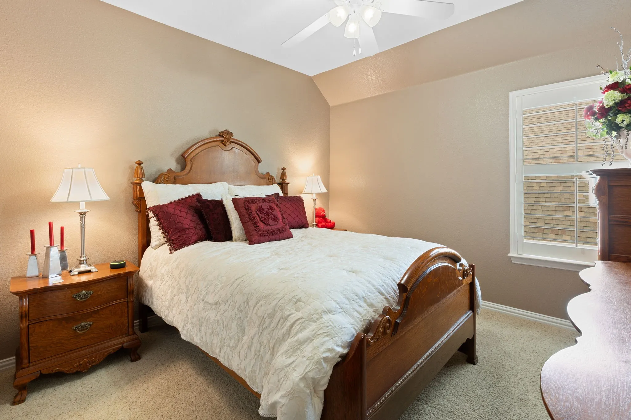 Single Family Residence For Sale in Collin County , 3308 Estes Park Lane, Mc Kinney, Texas 75070, 4 Bedroom, 4 Bathroom, 3 Garage spaces, 3,026 Sqft, built in 2006, mls#21292869, Real Estate Agent in Mc Kinney, Homes For Sale in Collin county, Homes For Sale in Mc Kinney, Realtor in Mc Kinney Texas, Real Estate Brokerage Independent Realty Texas, Luminita Cordes Realtor