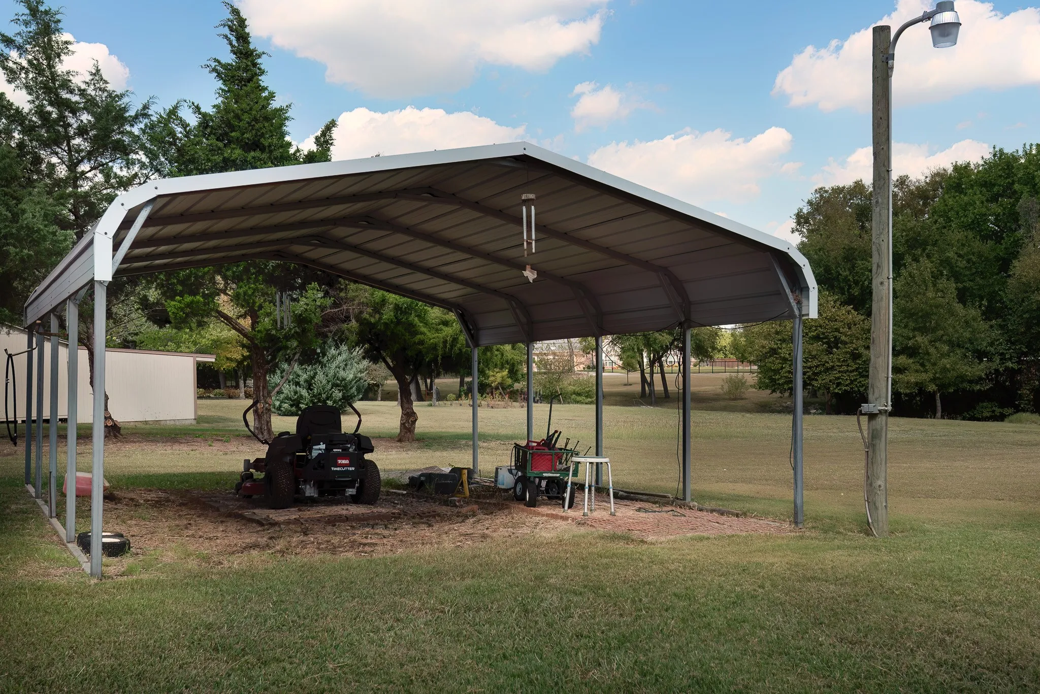 Single Family Residence For Sale in Ellis County , 3840 Blackchamp Road, Midlothian, Texas 76065, 3 Bedroom, 3 Bathroom, 2 Garage spaces, 2,363 Sqft, built in 1994, mls#21294268, Real Estate Agent in Midlothian, Homes For Sale in Ellis county, Homes For Sale in Midlothian, Realtor in Midlothian Texas, Real Estate Brokerage Independent Realty Texas, Luminita Cordes Realtor
