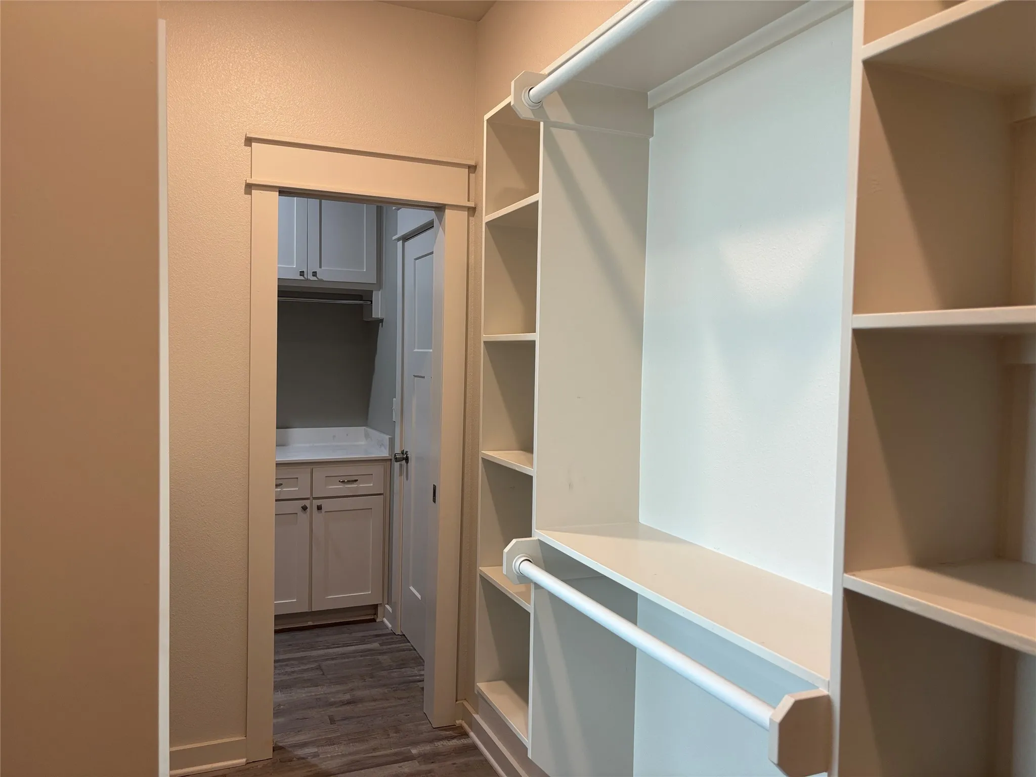 Single Family Residence For Sale in Smith County , 16208 Tulare, Lindale, Texas 75771, 4 Bedrooms, 2 Bathrooms, 2 Garage spaces, 2,084 Sqft, built in 2022, Price $374,900, mls#21294897, Real Estate Agent in Lindale, Homes For Sale in Smith county, Homes For Sale in Lindale, Realtor in Lindale Texas, Real Estate Brokerage Independent Realty Texas, Luminita Cordes Realtor