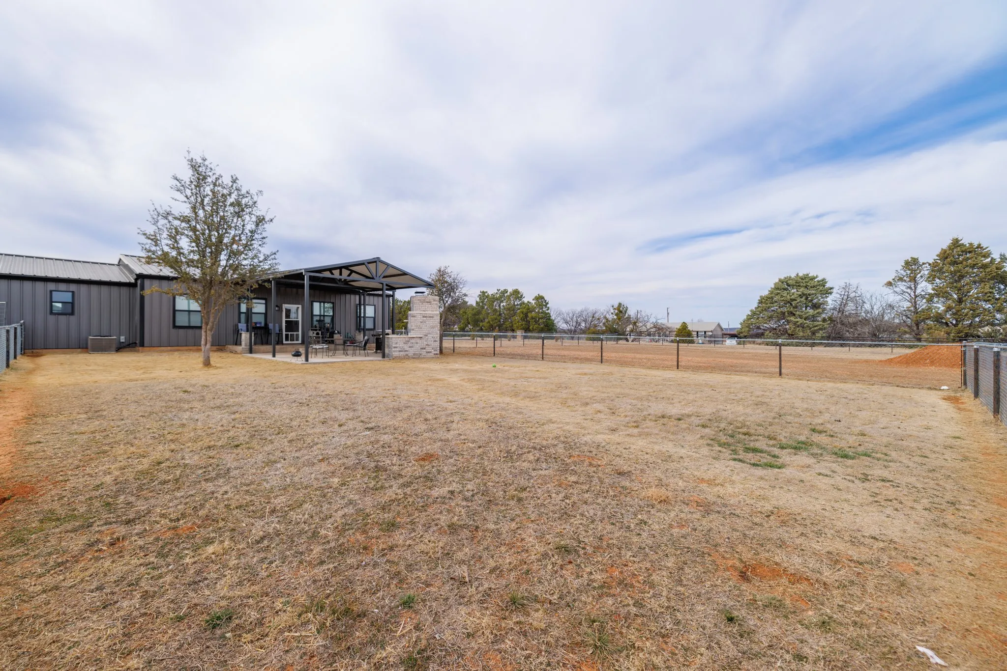 Single Family Residence For Sale in Taylor County , 625 County Road 274, Tuscola, Texas 79562, 3 Bedroom, 4 Bathroom, 2 Garage spaces, 2,620 Sqft, built in 2023, mls#21284874, Real Estate Agent in Tuscola, Homes For Sale in Taylor county, Homes For Sale in Tuscola, Realtor in Tuscola Texas, Real Estate Brokerage Independent Realty Texas, Luminita Cordes Realtor
