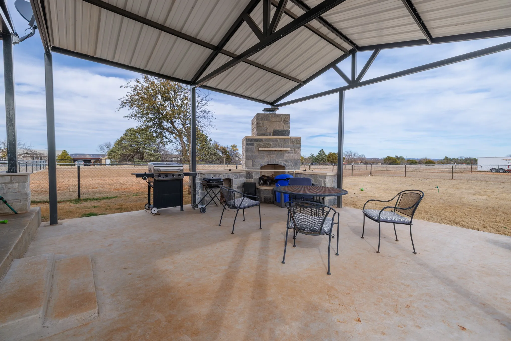 Single Family Residence For Sale in Taylor County , 625 County Road 274, Tuscola, Texas 79562, 3 Bedroom, 4 Bathroom, 2 Garage spaces, 2,620 Sqft, built in 2023, mls#21284874, Real Estate Agent in Tuscola, Homes For Sale in Taylor county, Homes For Sale in Tuscola, Realtor in Tuscola Texas, Real Estate Brokerage Independent Realty Texas, Luminita Cordes Realtor