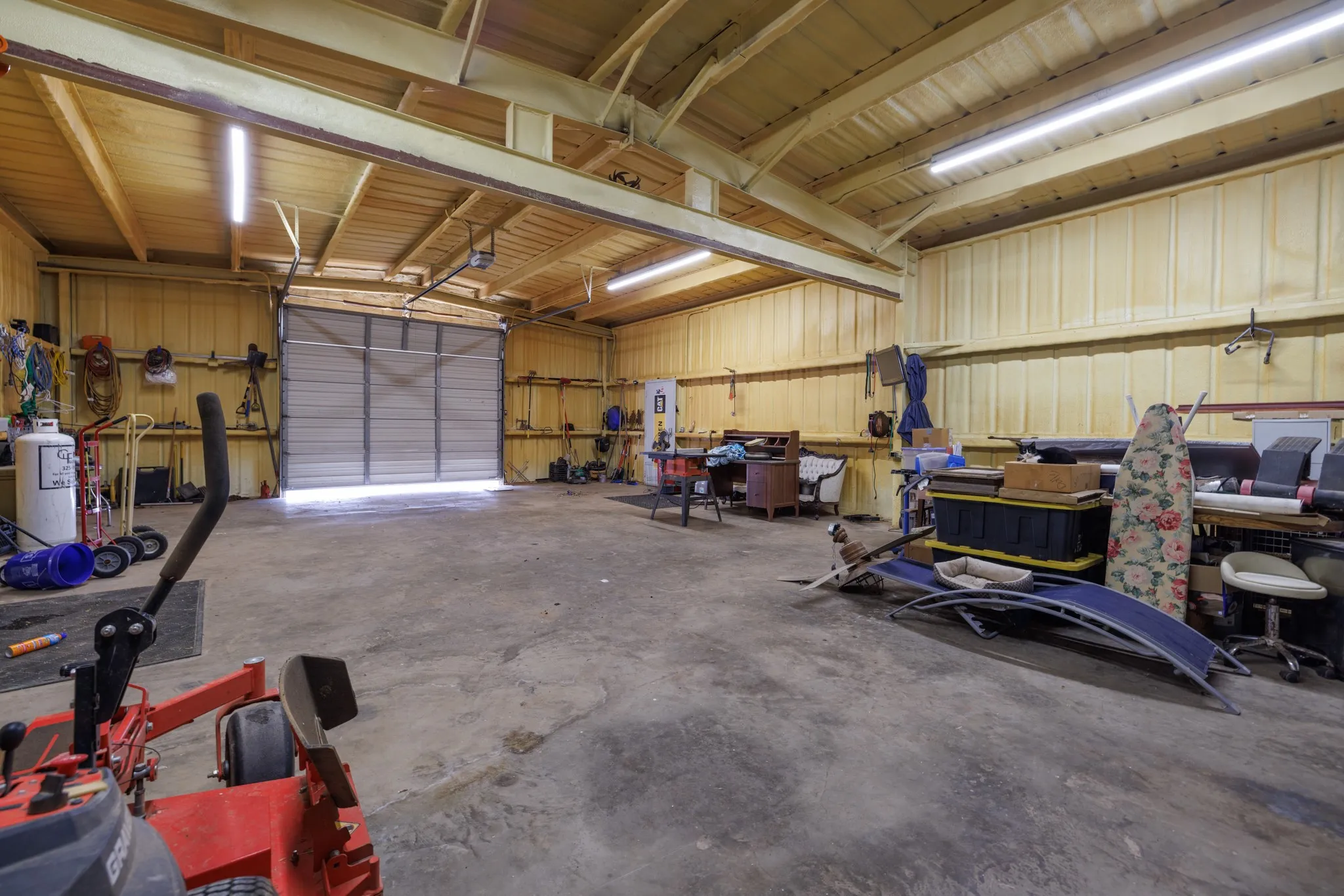 Single Family Residence For Sale in Taylor County , 625 County Road 274, Tuscola, Texas 79562, 3 Bedroom, 4 Bathroom, 2 Garage spaces, 2,620 Sqft, built in 2023, mls#21284874, Real Estate Agent in Tuscola, Homes For Sale in Taylor county, Homes For Sale in Tuscola, Realtor in Tuscola Texas, Real Estate Brokerage Independent Realty Texas, Luminita Cordes Realtor