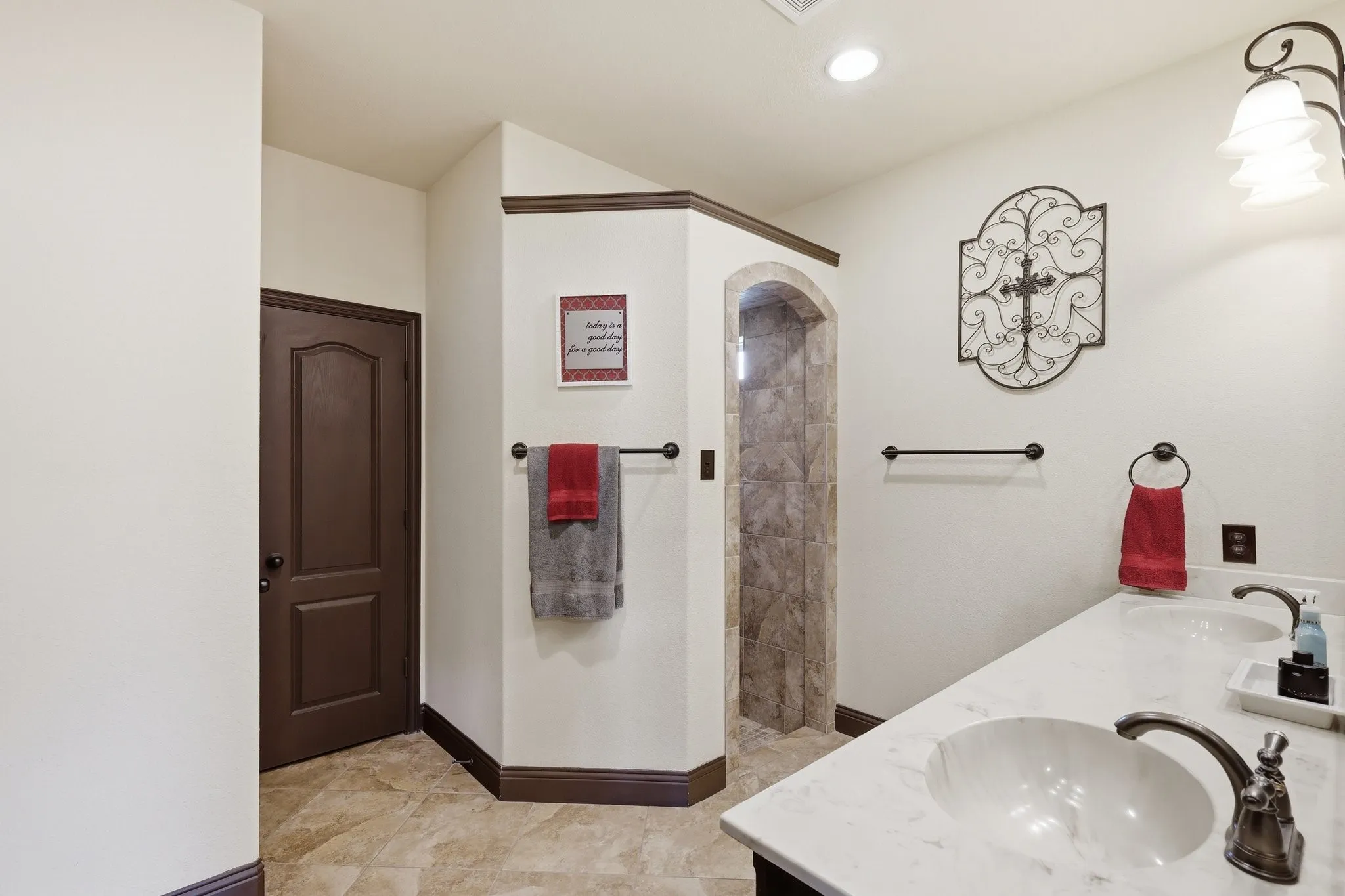 Single Family Residence For Sale in Denton County , 11480 Chisum Road, Sanger, Texas 76266, 4 Bedroom, 3 Bathroom, Garage spaces, 2,469 Sqft, built in 2013, mls#21293390, Real Estate Agent in Sanger, Homes For Sale in Denton county, Homes For Sale in Sanger, Realtor in Sanger Texas, Real Estate Brokerage Independent Realty Texas, Luminita Cordes Realtor