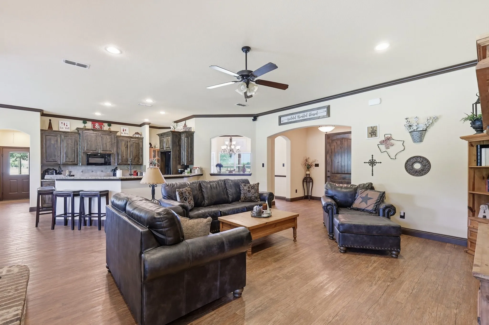 Single Family Residence For Sale in Denton County , 11480 Chisum Road, Sanger, Texas 76266, 4 Bedroom, 3 Bathroom, Garage spaces, 2,469 Sqft, built in 2013, mls#21293390, Real Estate Agent in Sanger, Homes For Sale in Denton county, Homes For Sale in Sanger, Realtor in Sanger Texas, Real Estate Brokerage Independent Realty Texas, Luminita Cordes Realtor
