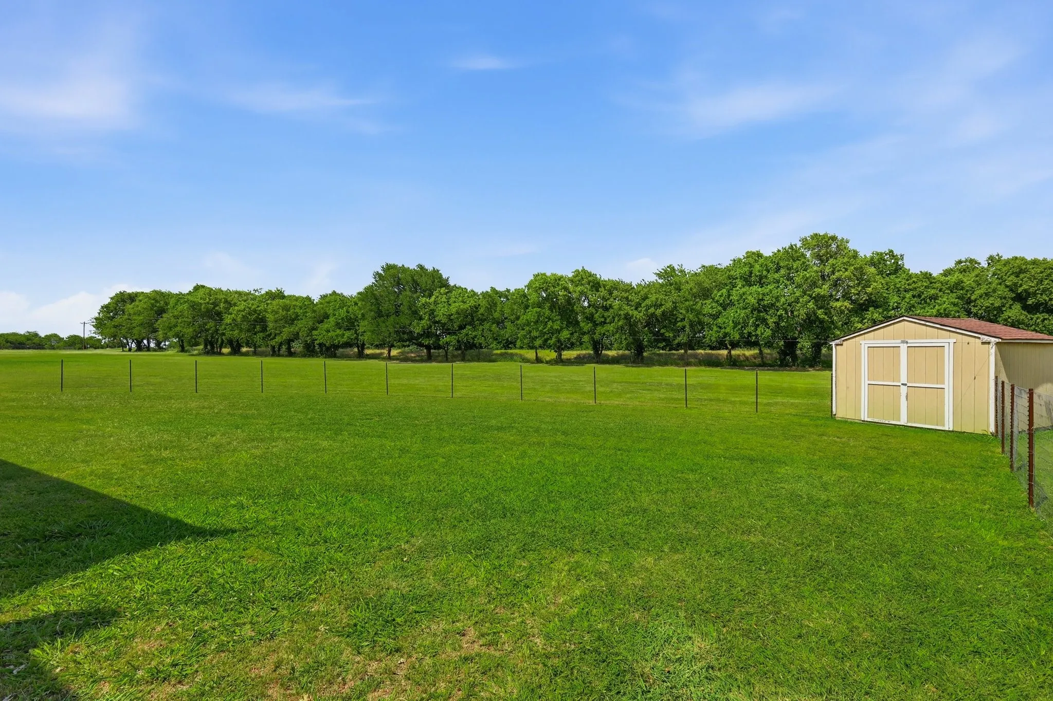 Single Family Residence For Sale in Denton County , 11480 Chisum Road, Sanger, Texas 76266, 4 Bedroom, 3 Bathroom, Garage spaces, 2,469 Sqft, built in 2013, mls#21293390, Real Estate Agent in Sanger, Homes For Sale in Denton county, Homes For Sale in Sanger, Realtor in Sanger Texas, Real Estate Brokerage Independent Realty Texas, Luminita Cordes Realtor