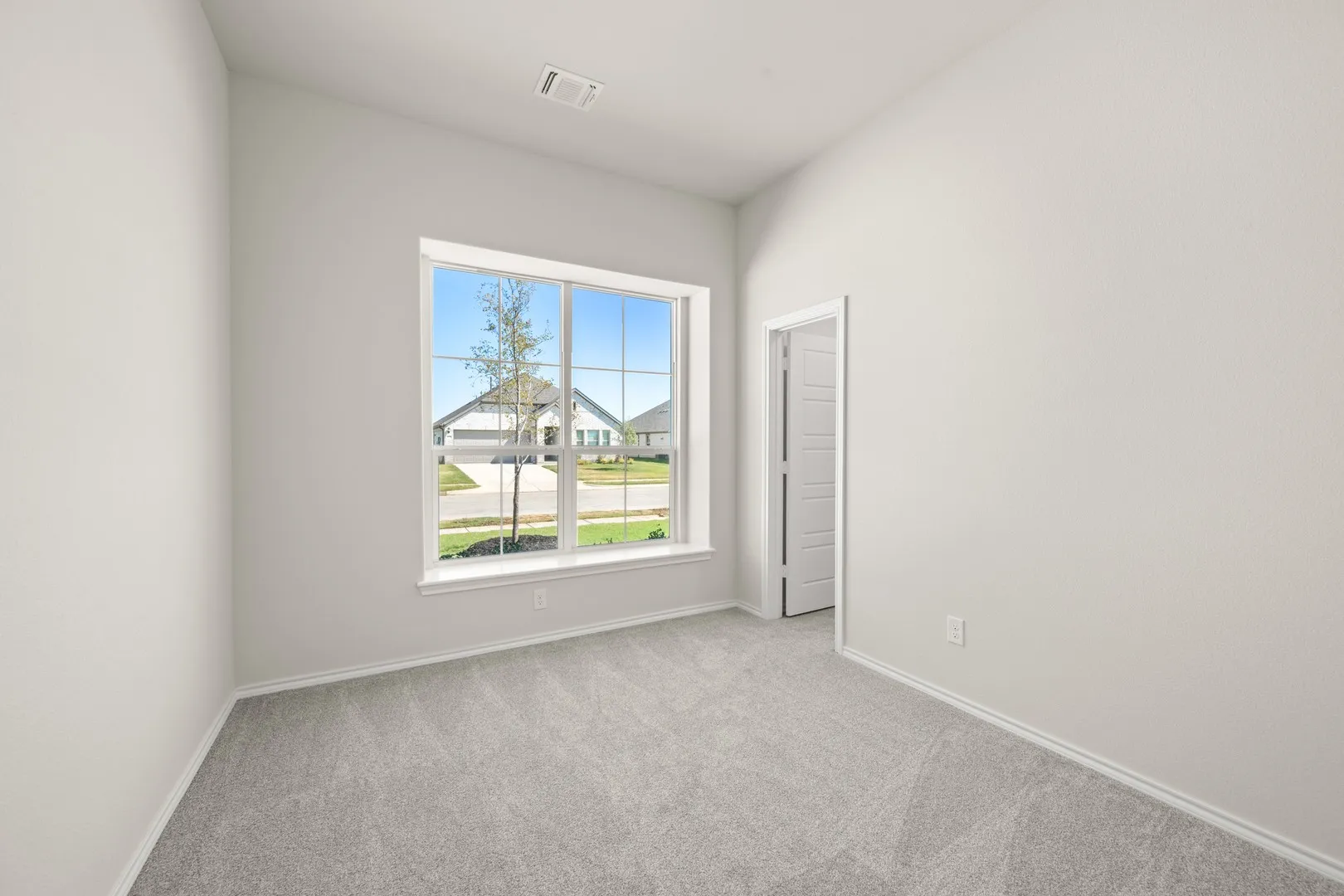 DFW-Hunters Ridge -Concept 1937-1004 Birchwood Drive-Bedroom-Risewell Homes-2