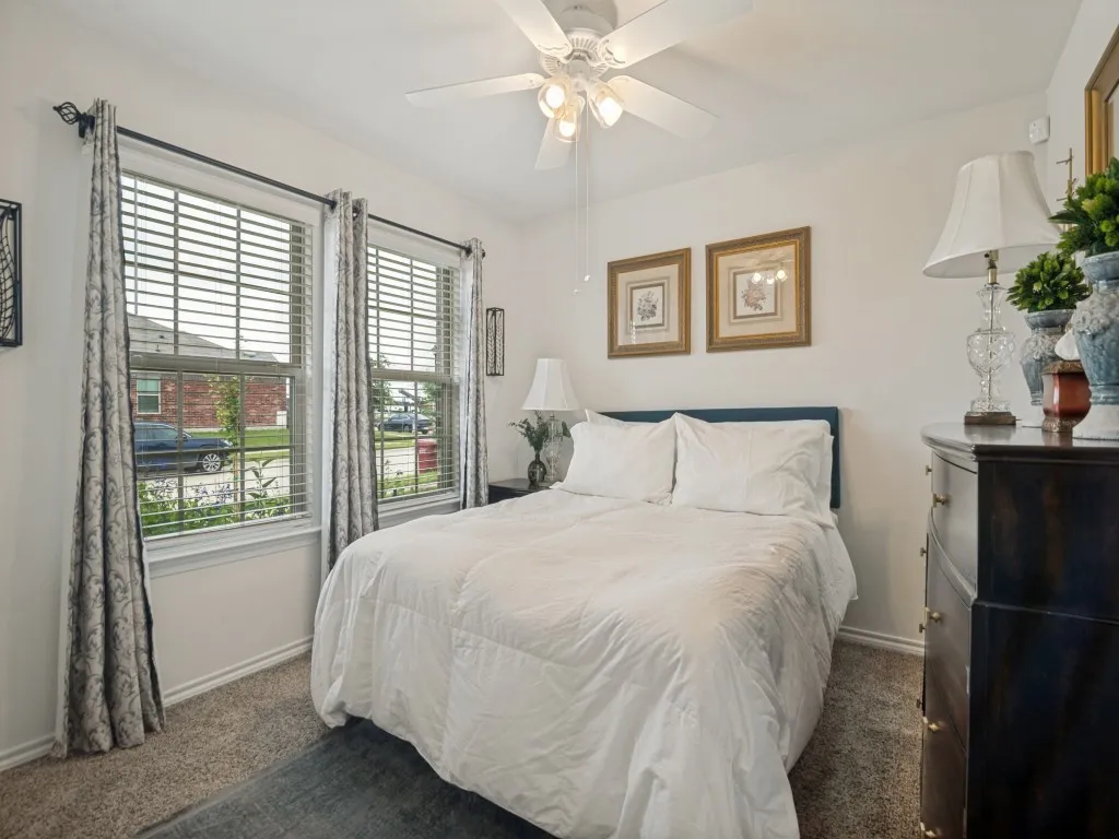 Single Family Residence For Sale in Hunt County , 709 Darlington Oak Avenue, Royse City, Texas 75189, 4 Bedroom, 3 Bathroom, 2 Garage spaces, 2,088 Sqft, built in 2020, mls#21294988, Real Estate Agent in Royse City, Homes For Sale in Hunt county, Homes For Sale in Royse City, Realtor in Royse City Texas, Real Estate Brokerage Independent Realty Texas, Luminita Cordes Realtor