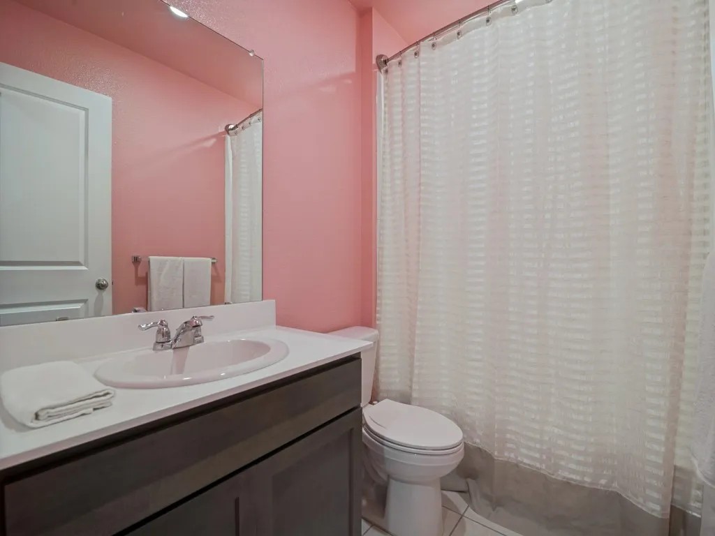 Single Family Residence For Sale in Hunt County , 709 Darlington Oak Avenue, Royse City, Texas 75189, 4 Bedroom, 3 Bathroom, 2 Garage spaces, 2,088 Sqft, built in 2020, mls#21294988, Real Estate Agent in Royse City, Homes For Sale in Hunt county, Homes For Sale in Royse City, Realtor in Royse City Texas, Real Estate Brokerage Independent Realty Texas, Luminita Cordes Realtor