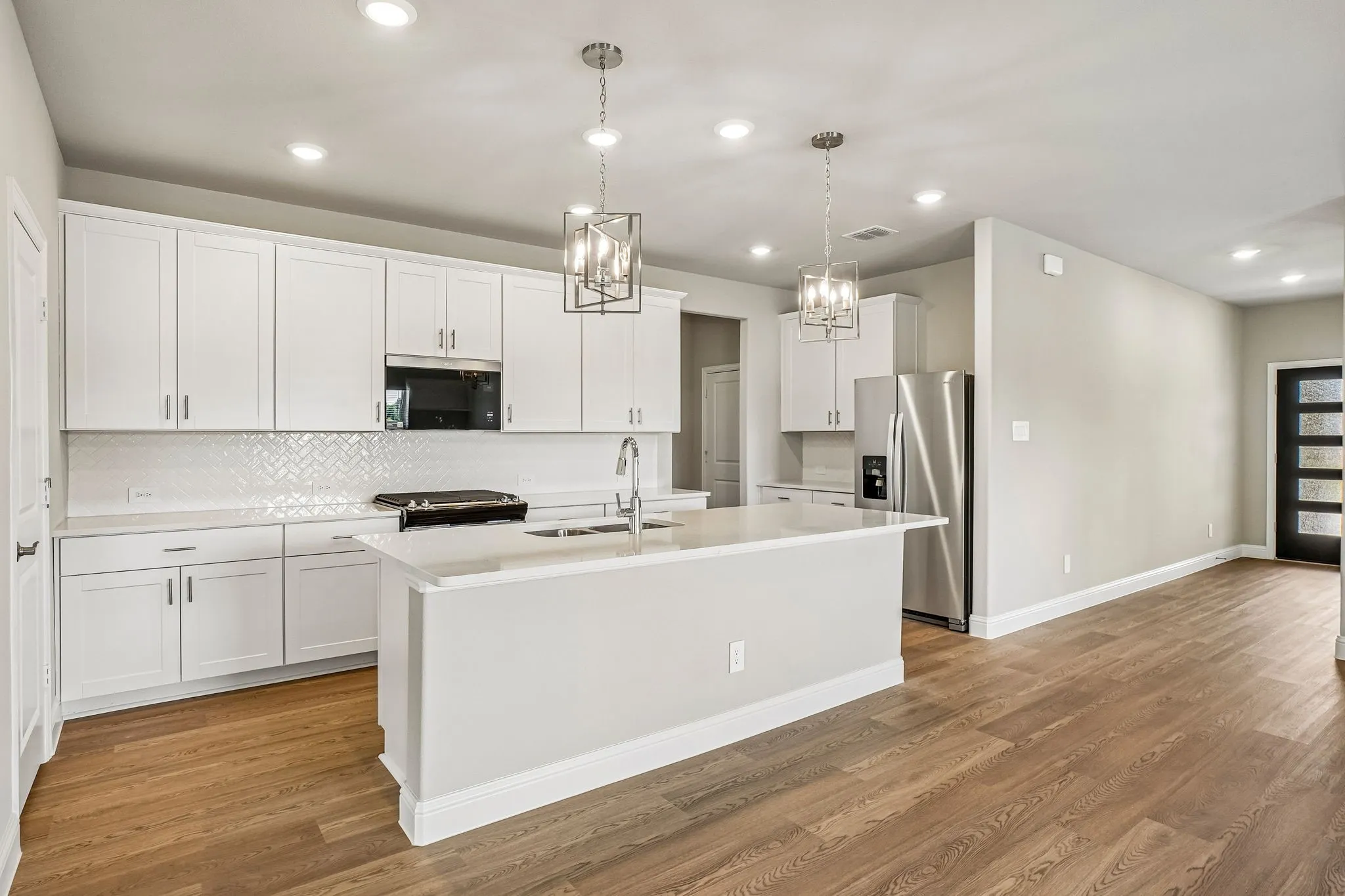 Photo is not of the actual home, but is an inspirational photo of builder’s model home and may depict options, furnishings, and/or decorator features that are not included.