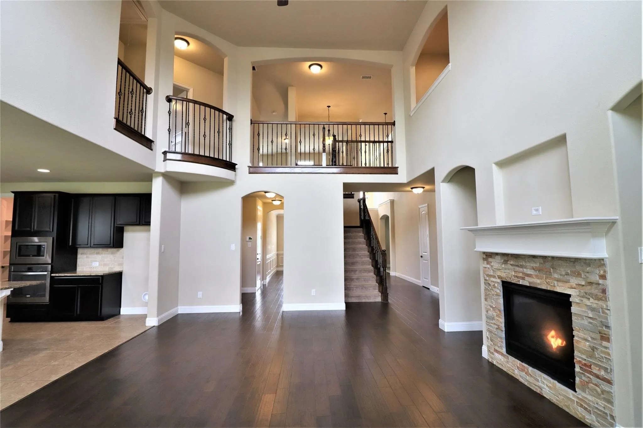 Single Family Residence For Rent in Denton County , 1156 Roma Drive, Frisco, Texas 75036, 5 Bedroom, 4 Bathroom, 2 Garage spaces, 4,174 Sqft, built in 2015, mls#21295031, Real Estate Agent in Frisco, Homes For Rent in Denton county, Homes For Rent in Frisco, Realtor in Frisco Texas, Real Estate Brokerage Independent Realty Texas, Luminita Cordes Realtor