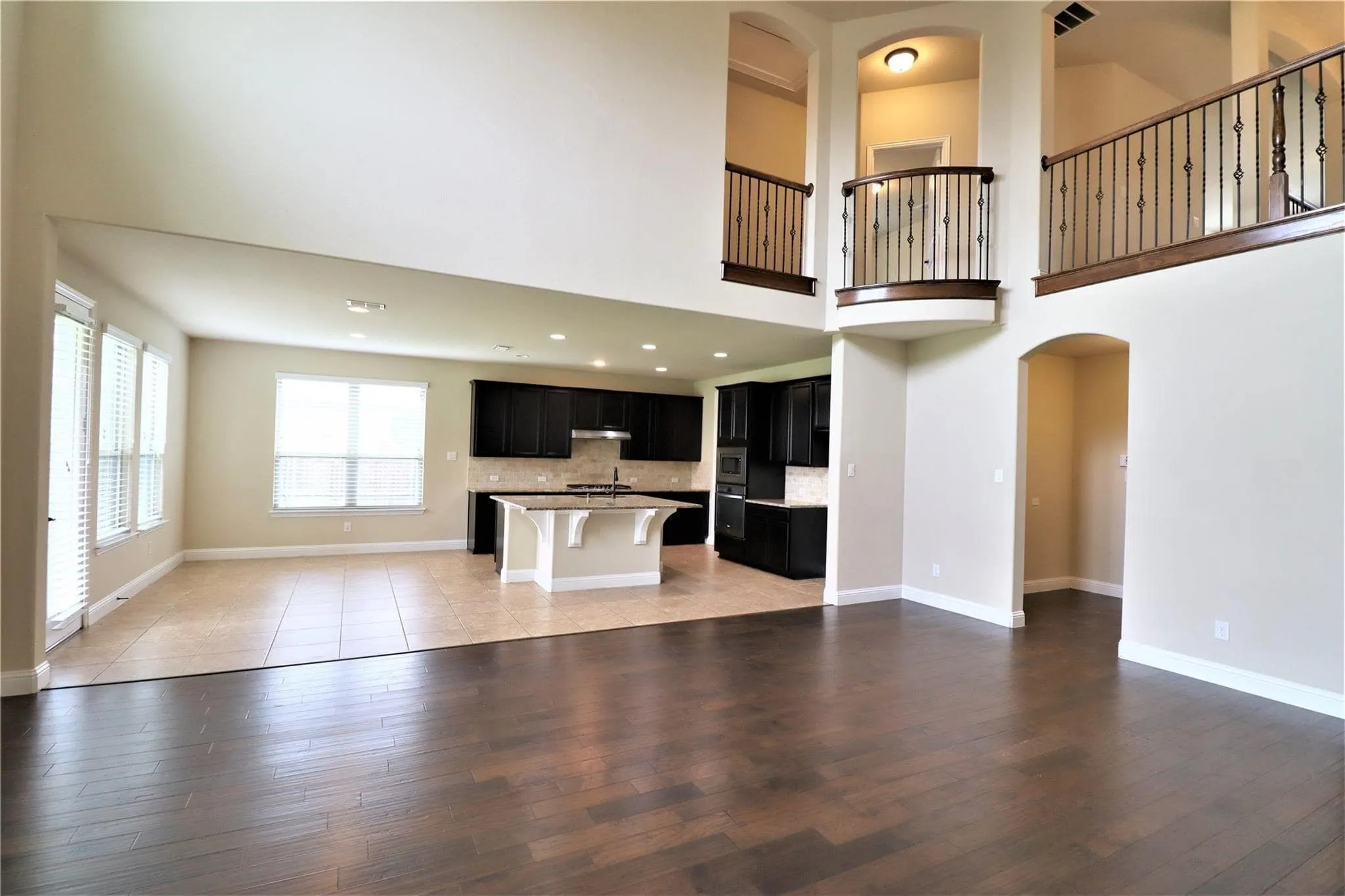 Single Family Residence For Rent in Denton County , 1156 Roma Drive, Frisco, Texas 75036, 5 Bedroom, 4 Bathroom, 2 Garage spaces, 4,174 Sqft, built in 2015, mls#21295031, Real Estate Agent in Frisco, Homes For Rent in Denton county, Homes For Rent in Frisco, Realtor in Frisco Texas, Real Estate Brokerage Independent Realty Texas, Luminita Cordes Realtor