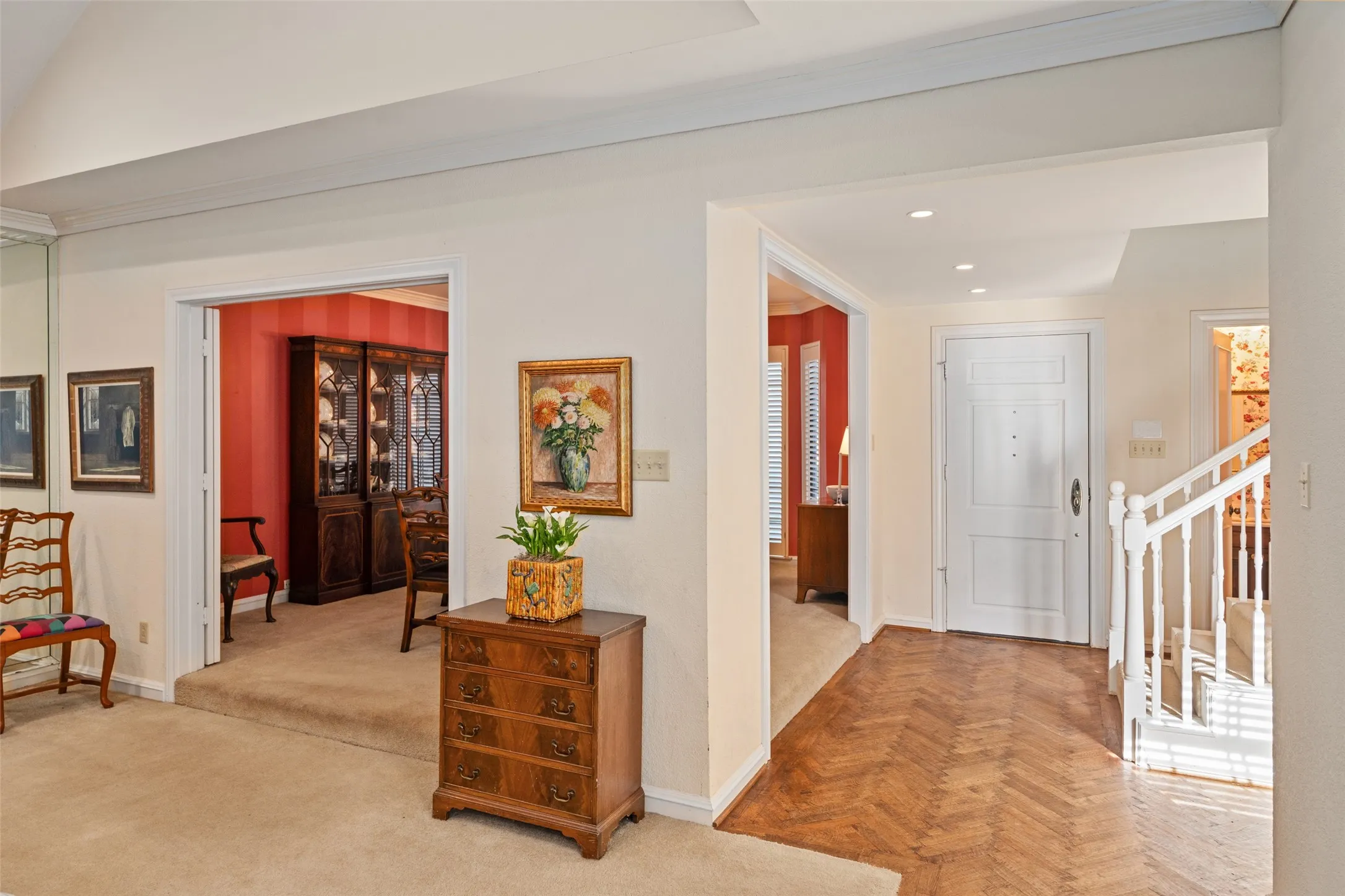 Single Family Residence For Sale in Dallas County , 3 Royal Terrace Court, Dallas, Texas 75225, 3 Bedroom, 3 Bathroom, 2 Garage spaces, 3,397 Sqft, built in 1979, mls#21295023, Real Estate Agent in Dallas, Homes For Sale in Dallas county, Homes For Sale in Dallas, Realtor in Dallas Texas, Real Estate Brokerage Independent Realty Texas, Luminita Cordes Realtor