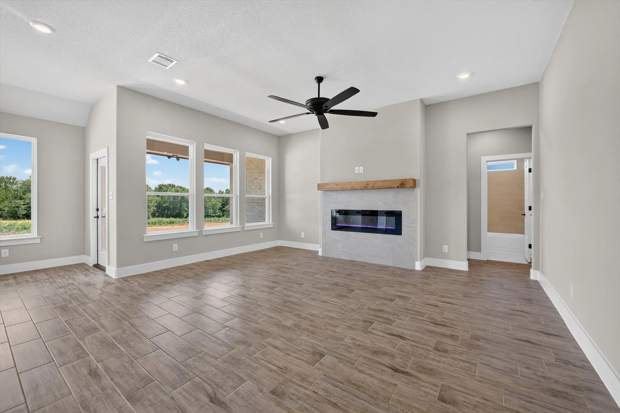 Single Family Residence For Sale in Parker County , 1026 Colt Road, Springtown, Texas 76082, 3 Bedroom, 2 Bathroom, 2 Garage spaces, 2,068 Sqft, built in 2026, mls#21295043, Real Estate Agent in Springtown, Homes For Sale in Parker county, Homes For Sale in Springtown, Realtor in Springtown Texas, Real Estate Brokerage Independent Realty Texas, Luminita Cordes Realtor