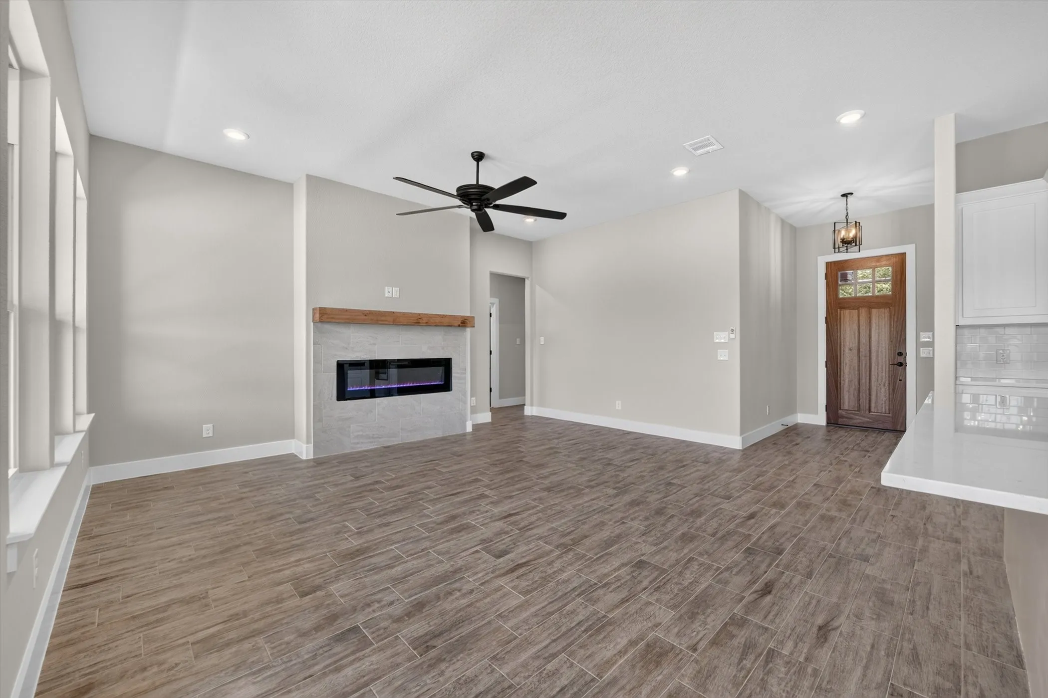 Single Family Residence For Sale in Parker County , 1026 Colt Road, Springtown, Texas 76082, 3 Bedroom, 2 Bathroom, 2 Garage spaces, 2,068 Sqft, built in 2026, mls#21295043, Real Estate Agent in Springtown, Homes For Sale in Parker county, Homes For Sale in Springtown, Realtor in Springtown Texas, Real Estate Brokerage Independent Realty Texas, Luminita Cordes Realtor