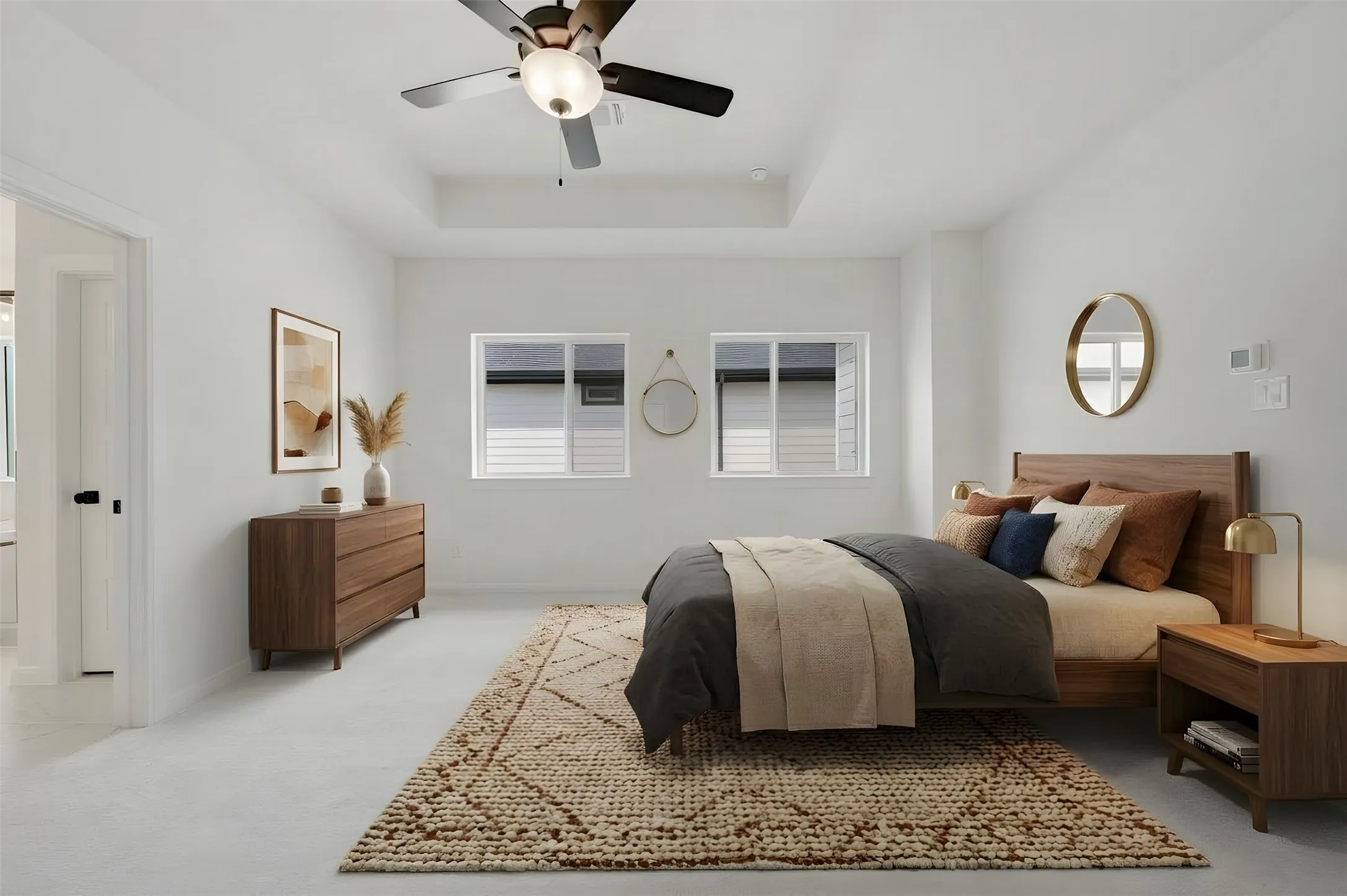 Recessed ceiling with an overhead ceiling fan and light fixture