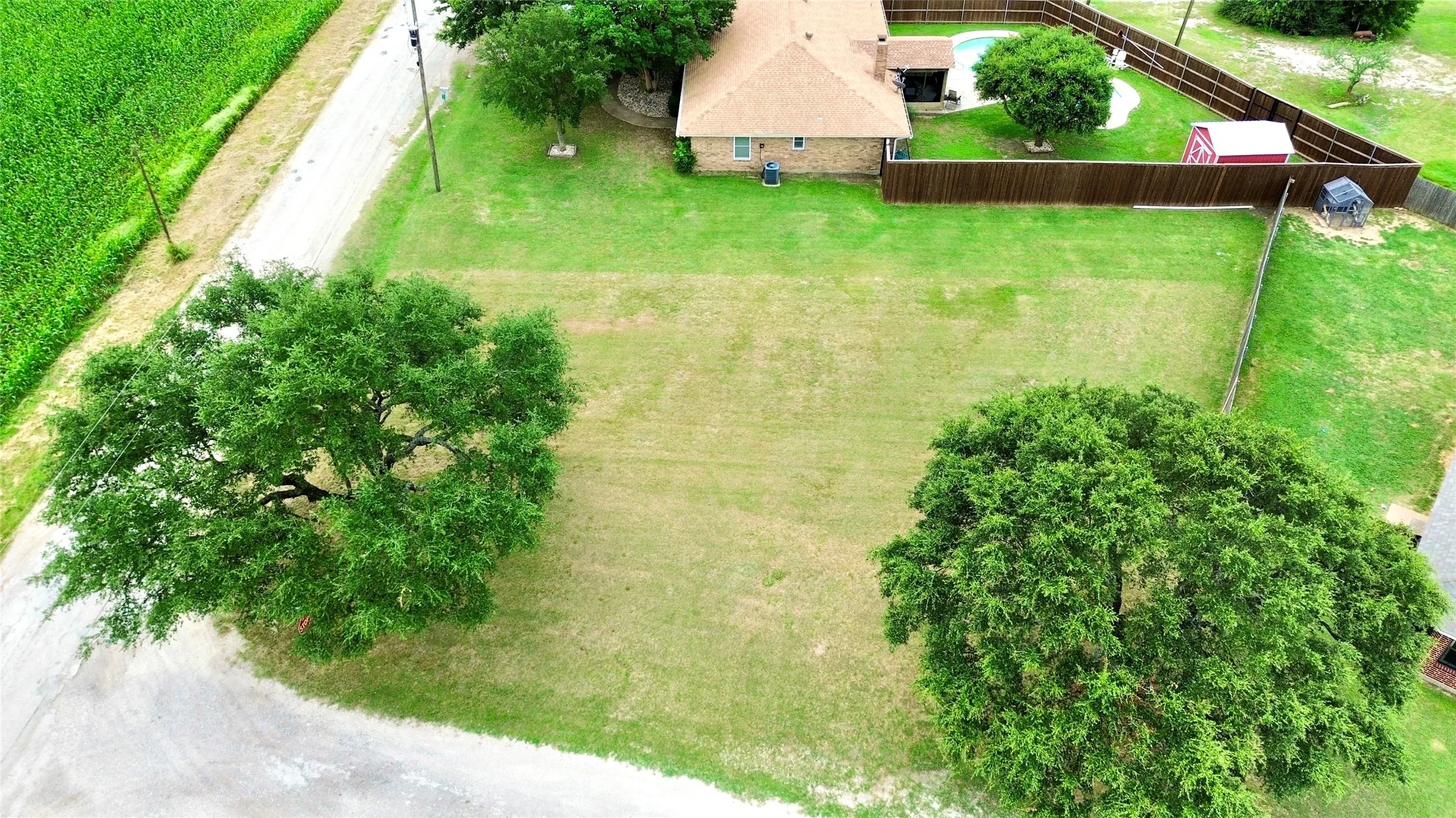 Unimproved Land For Sale in Hill County , 612 Milford Street, Itasca, Texas 76055, 0, 0, Garage spaces, 0 Sqft, built in 0, Price $55,000, mls#21292026, Real Estate Agent in Itasca, Homes For Sale in Hill county, Homes For Sale in Itasca, Realtor in Itasca Texas, Real Estate Brokerage Independent Realty Texas, Luminita Cordes Realtor