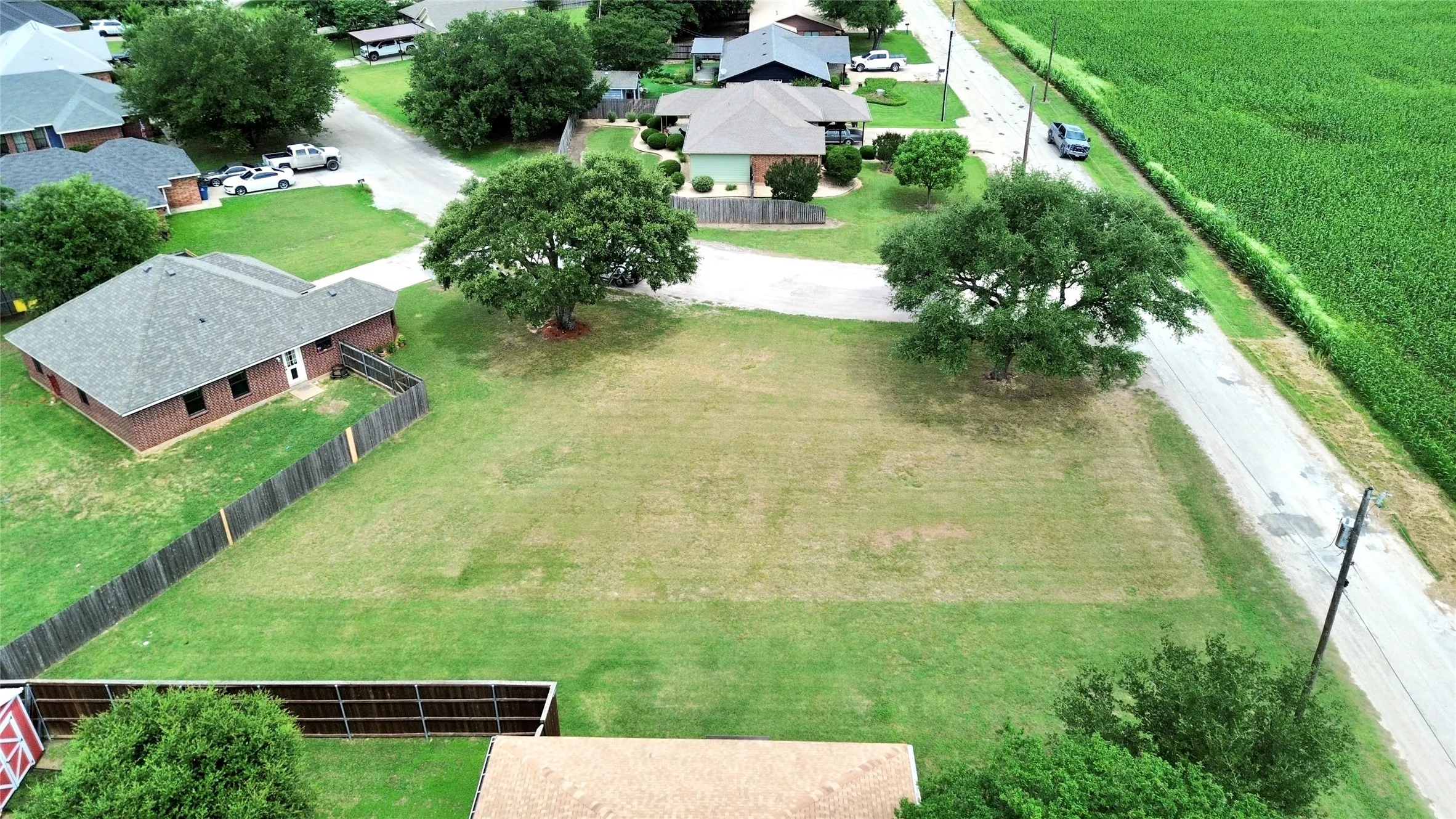 Unimproved Land For Sale in Hill County , 612 Milford Street, Itasca, Texas 76055, 0, 0, Garage spaces, 0 Sqft, built in 0, Price $55,000, mls#21292026, Real Estate Agent in Itasca, Homes For Sale in Hill county, Homes For Sale in Itasca, Realtor in Itasca Texas, Real Estate Brokerage Independent Realty Texas, Luminita Cordes Realtor