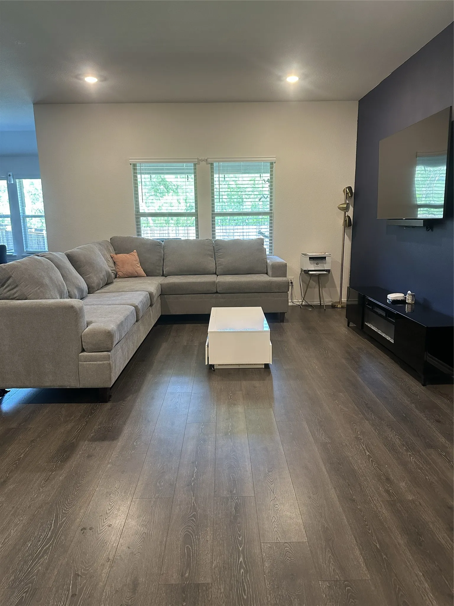 Single Family Residence For Rent in Hunt County , 125 Smarty Jones Street, Caddo Mills, Texas 75135, 4 Bedroom, 2 Bathroom, 2 Garage spaces, 1,690 Sqft, built in 2021, mls#21293979, Real Estate Agent in Caddo Mills, Homes For Rent in Hunt county, Homes For Rent in Caddo Mills, Realtor in Caddo Mills Texas, Real Estate Brokerage Independent Realty Texas, Luminita Cordes Realtor