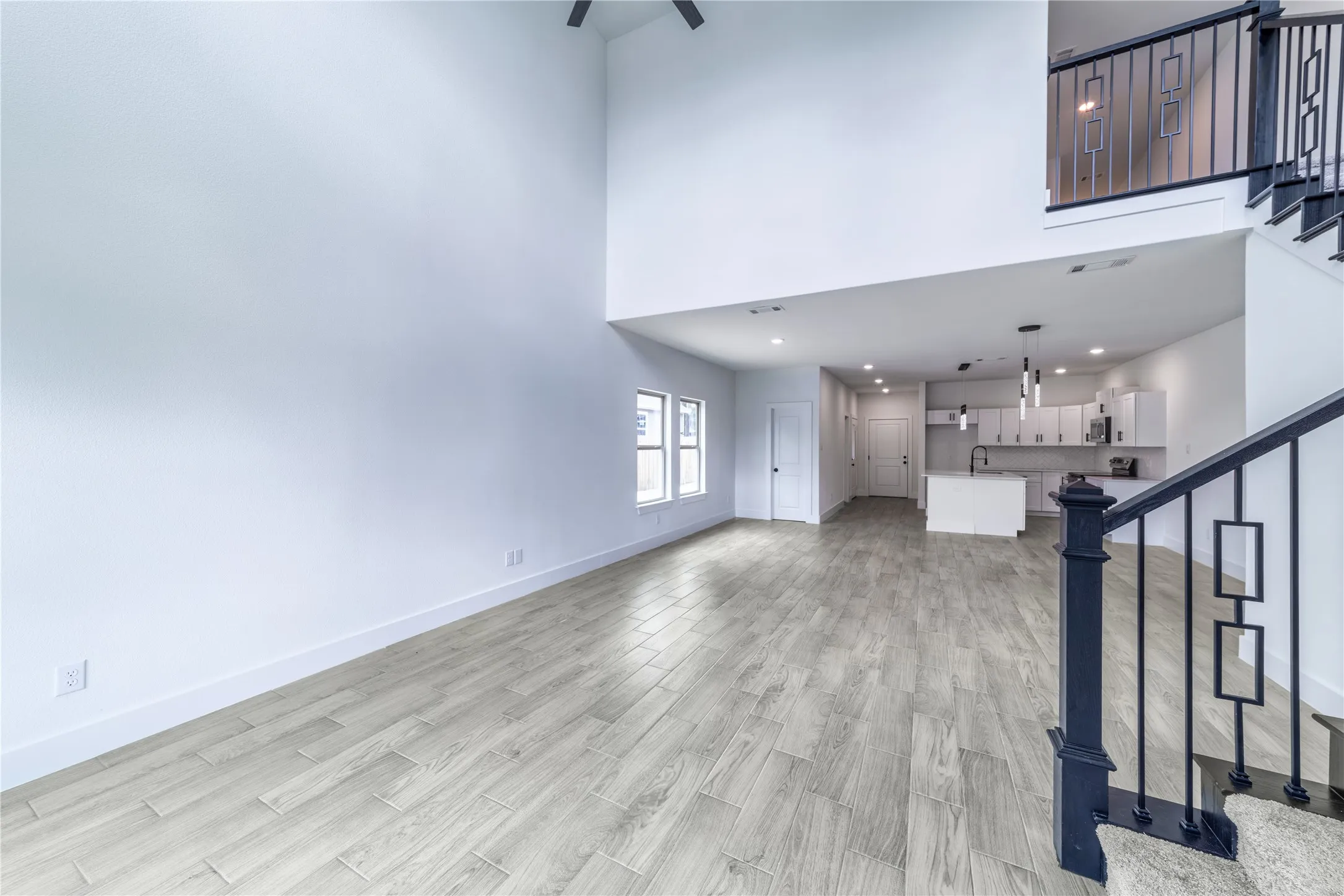Single Family Residence For Sale in Tarrant County , 1426 Evans Avenue, Fort Worth, Texas 76104, 3 Bedroom, 3 Bathroom, 2 Garage spaces, 2,014 Sqft, built in 2024, mls#21295096, Real Estate Agent in Fort Worth, Homes For Sale in Tarrant county, Homes For Sale in Fort Worth, Realtor in Fort Worth Texas, Real Estate Brokerage Independent Realty Texas, Luminita Cordes Realtor
