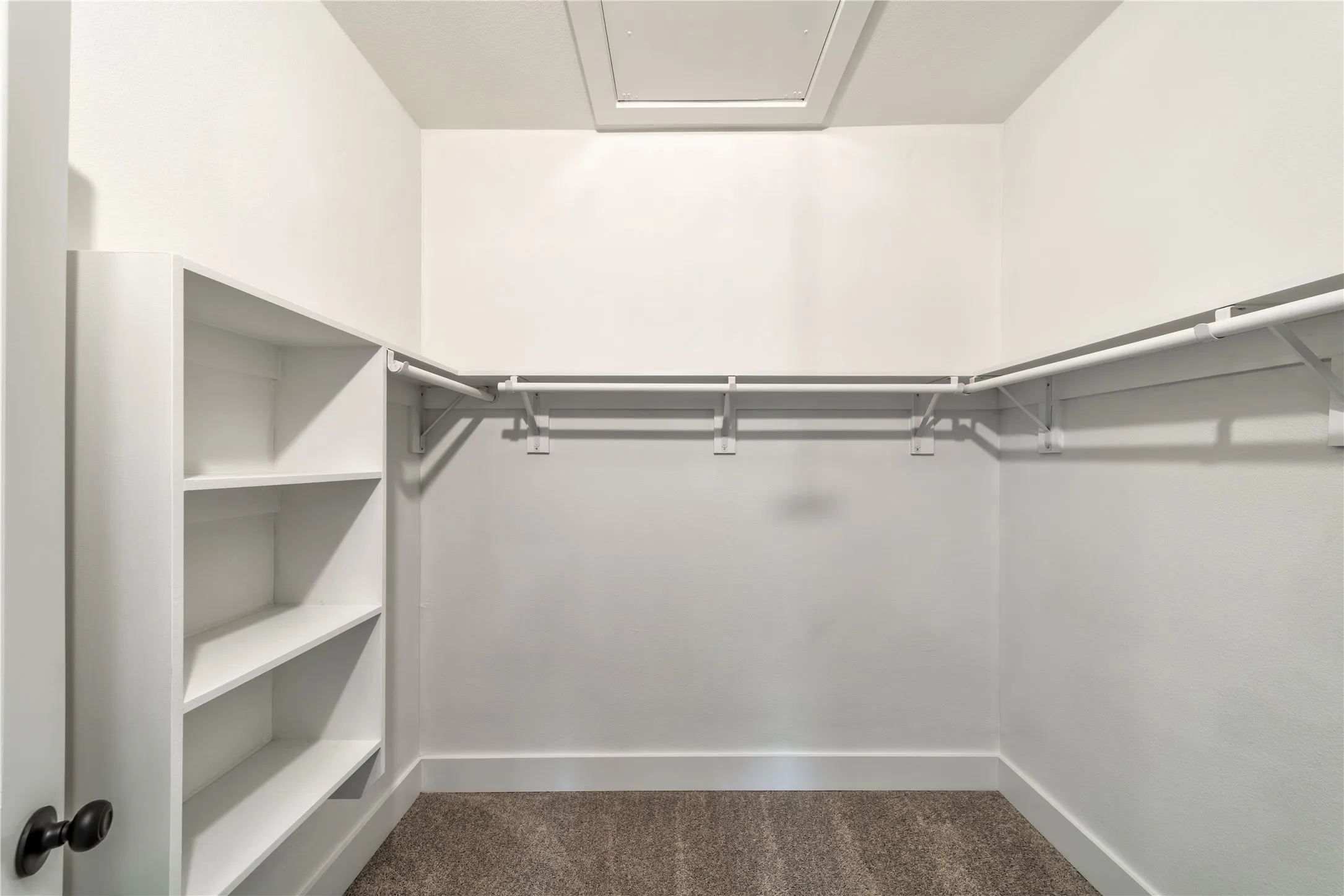 Single Family Residence For Sale in Tarrant County , 1426 Evans Avenue, Fort Worth, Texas 76104, 3 Bedroom, 3 Bathroom, 2 Garage spaces, 2,014 Sqft, built in 2024, mls#21295096, Real Estate Agent in Fort Worth, Homes For Sale in Tarrant county, Homes For Sale in Fort Worth, Realtor in Fort Worth Texas, Real Estate Brokerage Independent Realty Texas, Luminita Cordes Realtor