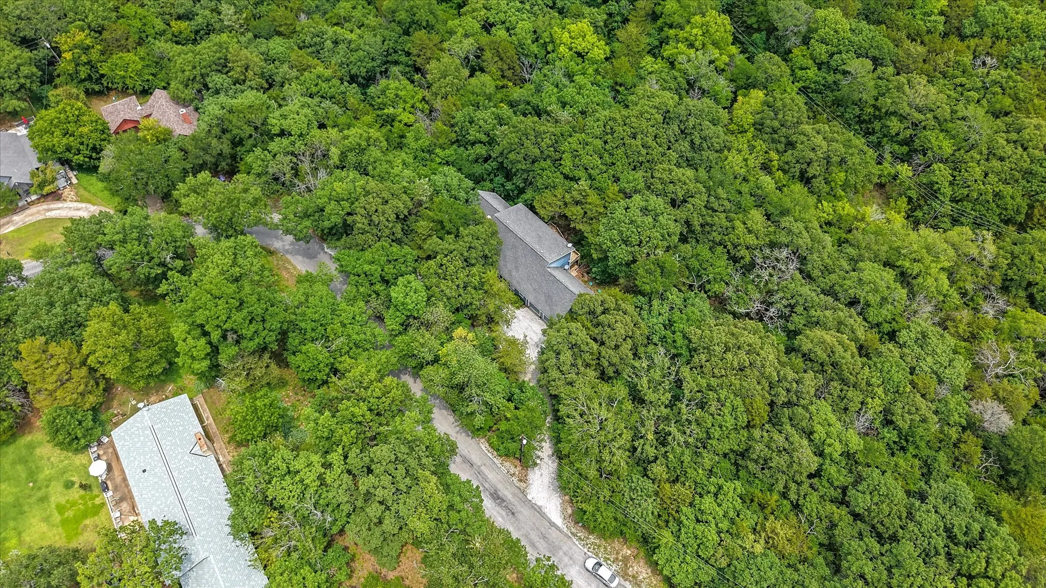 Single Family Residence For Sale in Grayson County , 202 Fox Hollow, Pottsboro, Texas 75076, 4 Bedroom, 5 Bathroom, 2 Garage spaces, 3,943 Sqft, built in 1997, mls#21288618, Real Estate Agent in Pottsboro, Homes For Sale in Grayson county, Homes For Sale in Pottsboro, Realtor in Pottsboro Texas, Real Estate Brokerage Independent Realty Texas, Luminita Cordes Realtor