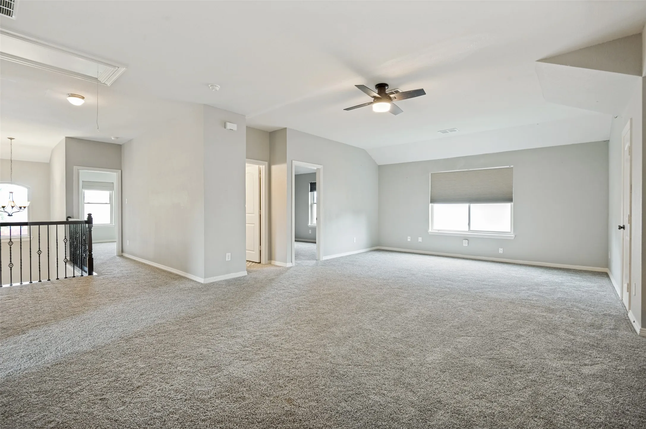 Single Family Residence For Sale in Collin County , 3809 Pitchstone Drive, Mc Kinney, Texas 75070, 4 Bedroom, 3 Bathroom, 2 Garage spaces, 3,300 Sqft, built in 2005, mls#21294494, Real Estate Agent in Mc Kinney, Homes For Sale in Collin county, Homes For Sale in Mc Kinney, Realtor in Mc Kinney Texas, Real Estate Brokerage Independent Realty Texas, Luminita Cordes Realtor
