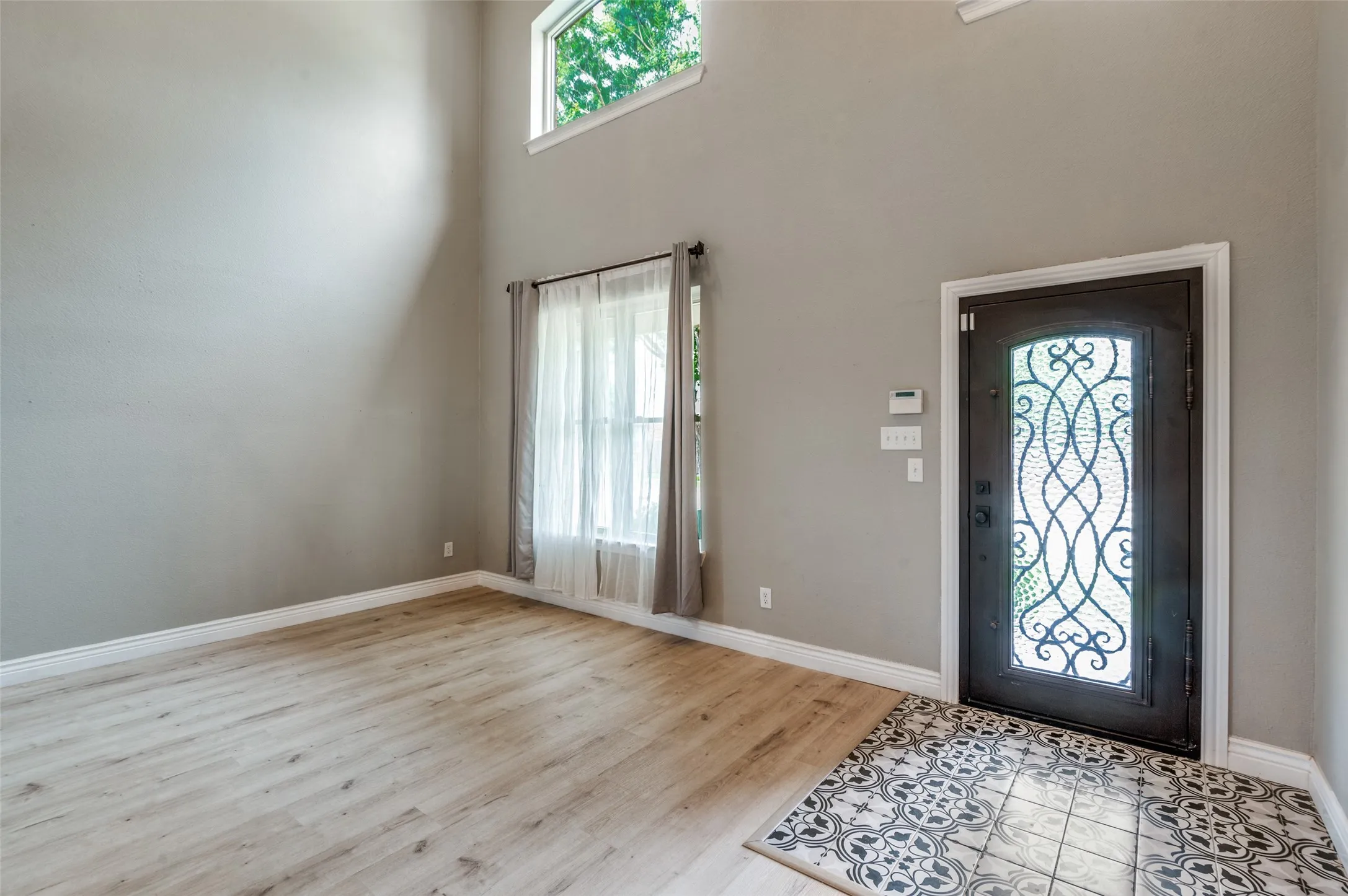 Single Family Residence For Sale in Collin County , 3809 Pitchstone Drive, Mc Kinney, Texas 75070, 4 Bedroom, 3 Bathroom, 2 Garage spaces, 3,300 Sqft, built in 2005, mls#21294494, Real Estate Agent in Mc Kinney, Homes For Sale in Collin county, Homes For Sale in Mc Kinney, Realtor in Mc Kinney Texas, Real Estate Brokerage Independent Realty Texas, Luminita Cordes Realtor