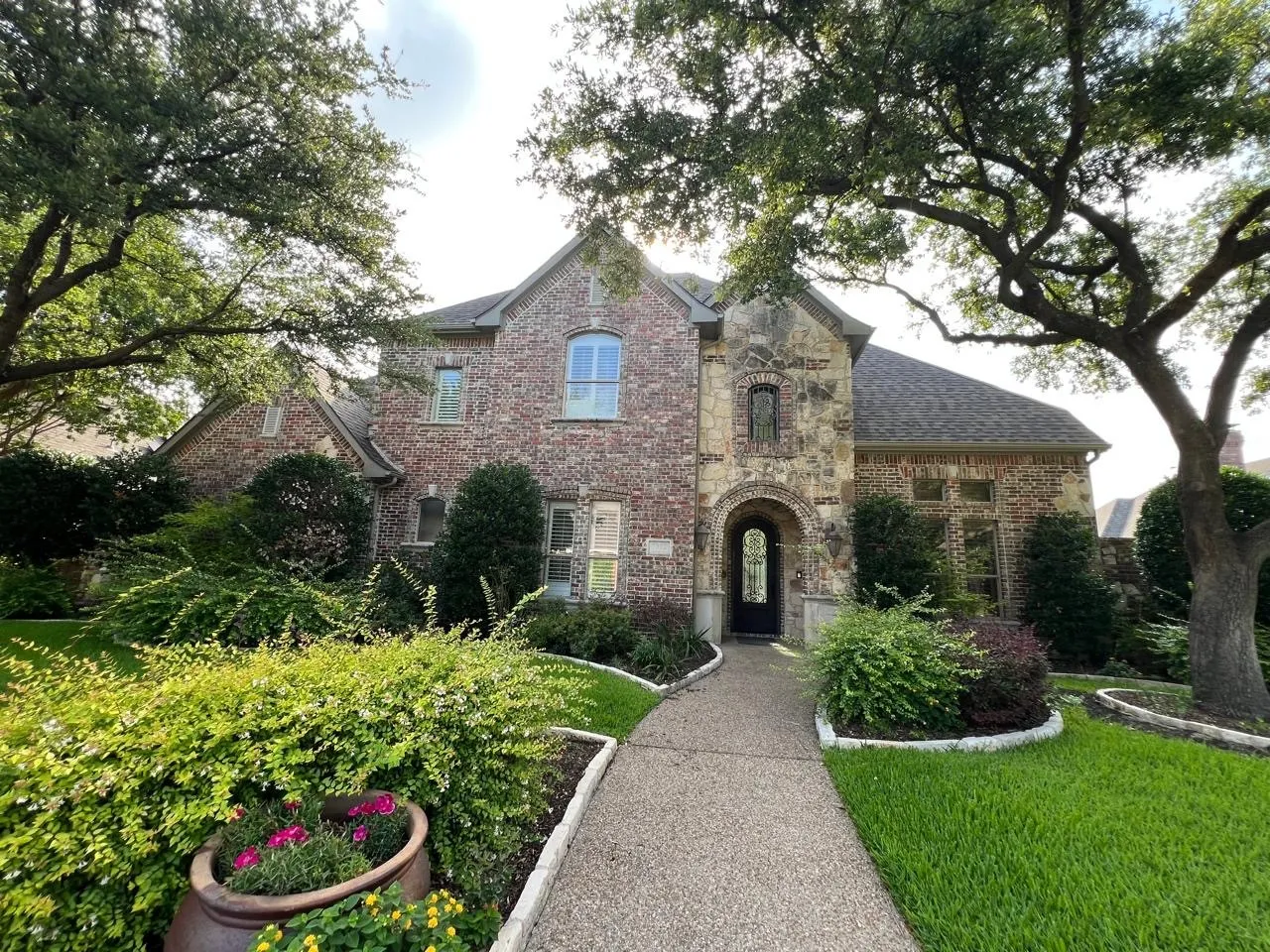 Single Family Residence For Rent in Collin County , 7312 Lavery Drive, Plano, Texas 75025, 5 Bedroom, 5 Bathroom, 3 Garage spaces, 4,363 Sqft, built in 1998, mls#21289364, Real Estate Agent in Plano, Homes For Rent in Collin county, Homes For Rent in Plano, Realtor in Plano Texas, Real Estate Brokerage Independent Realty Texas, Luminita Cordes Realtor