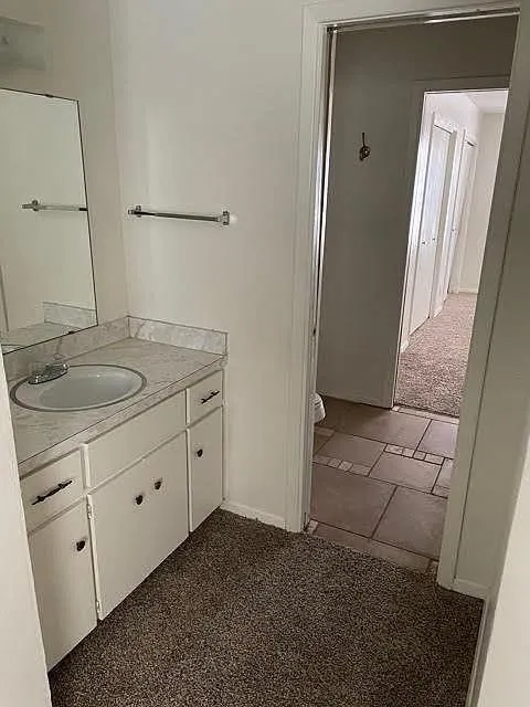 Townhouse For Rent in Denton County , 915 N Elm Street 3, Denton, Texas 76201, 2 Bedrooms, 1 Bathroom, Garage spaces, 1,100 Sqft, built in 1968, Price $1,395, mls#21295030, Real Estate Agent in Denton, Homes For Rent in Denton county, Homes For Rent in Denton, Realtor in Denton Texas, Real Estate Brokerage Independent Realty Texas, Luminita Cordes Realtor