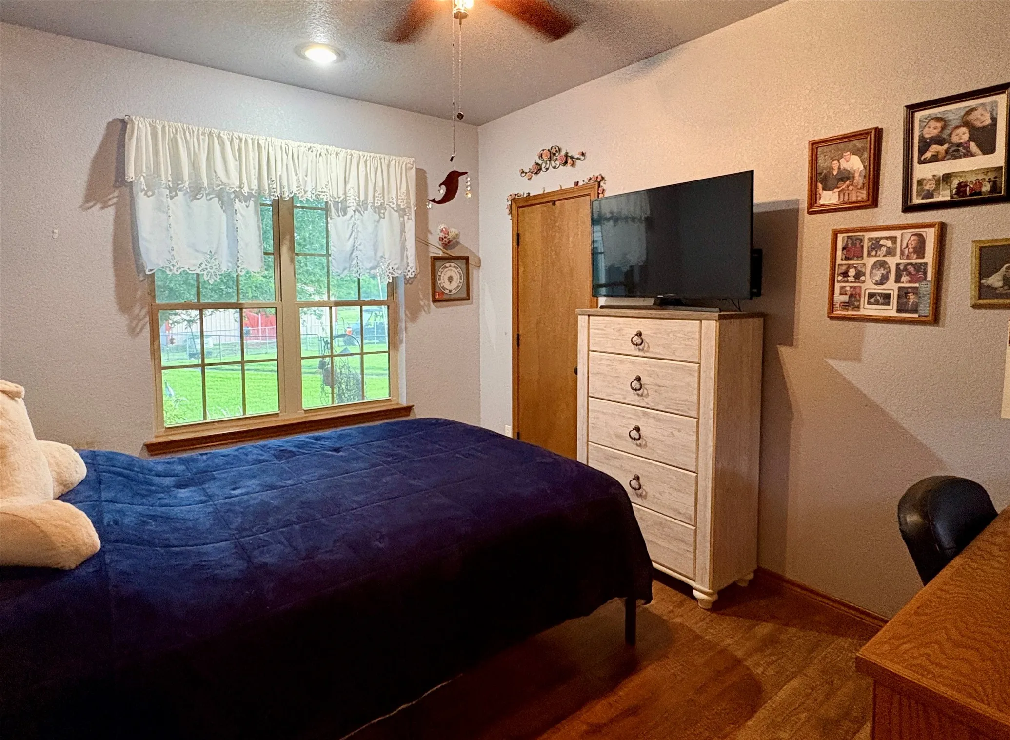 Single Family Residence For Sale in Grayson County , 3084 Hagerman Road, Pottsboro, Texas 75076, 5 Bedroom, 4 Bathroom, 4 Garage spaces, 4,300 Sqft, built in 2011, mls#21295160, Real Estate Agent in Pottsboro, Homes For Sale in Grayson county, Homes For Sale in Pottsboro, Realtor in Pottsboro Texas, Real Estate Brokerage Independent Realty Texas, Luminita Cordes Realtor